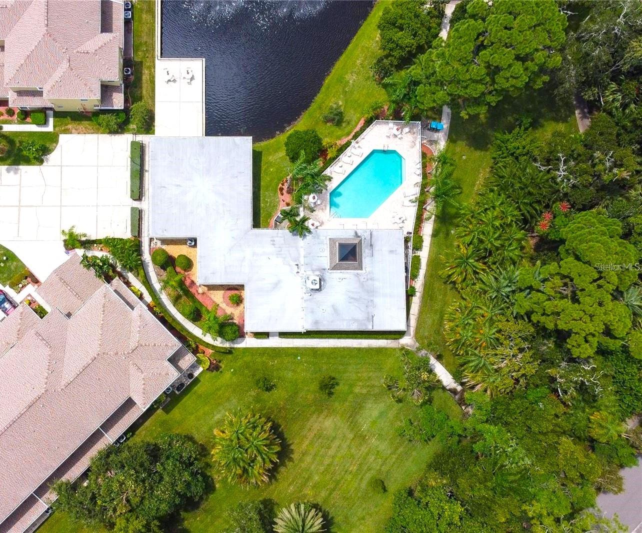 Image 48 of 51 For 11237 Kapok Grand Circle