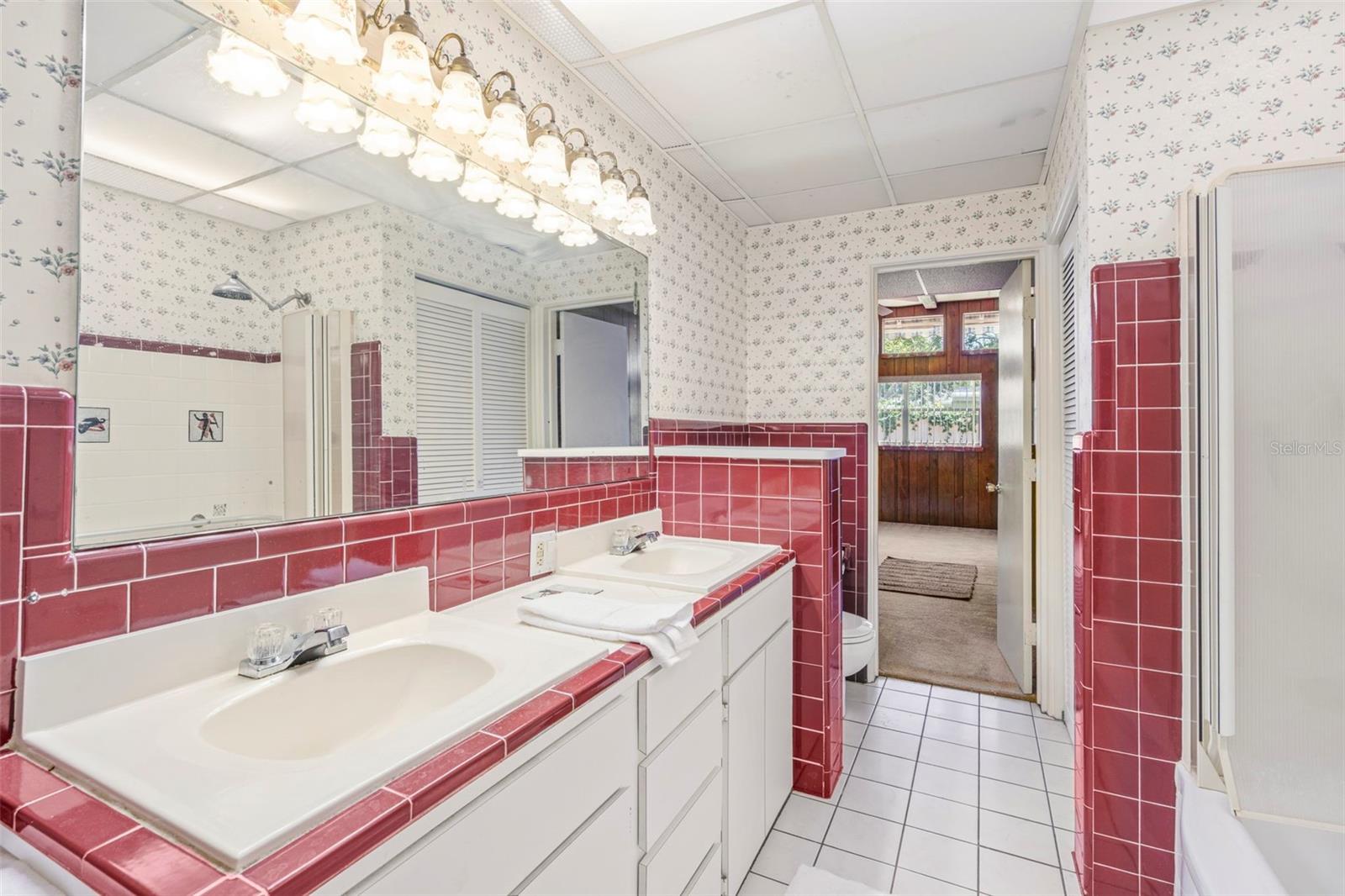 Image 31 of 51 For 6286 23rd Terrace N