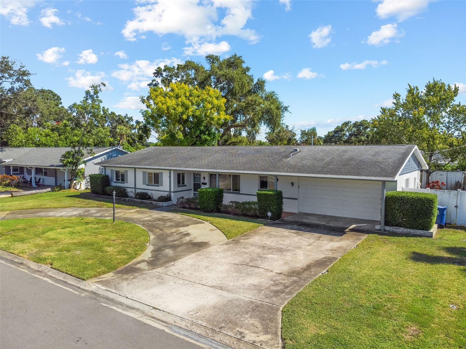 Image 4 of 51 For 6286 23rd Terrace N