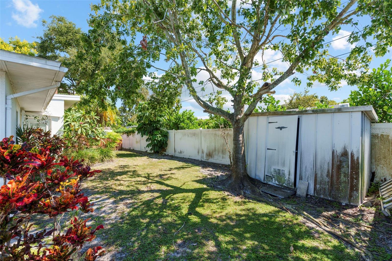 Image 40 of 51 For 6286 23rd Terrace N