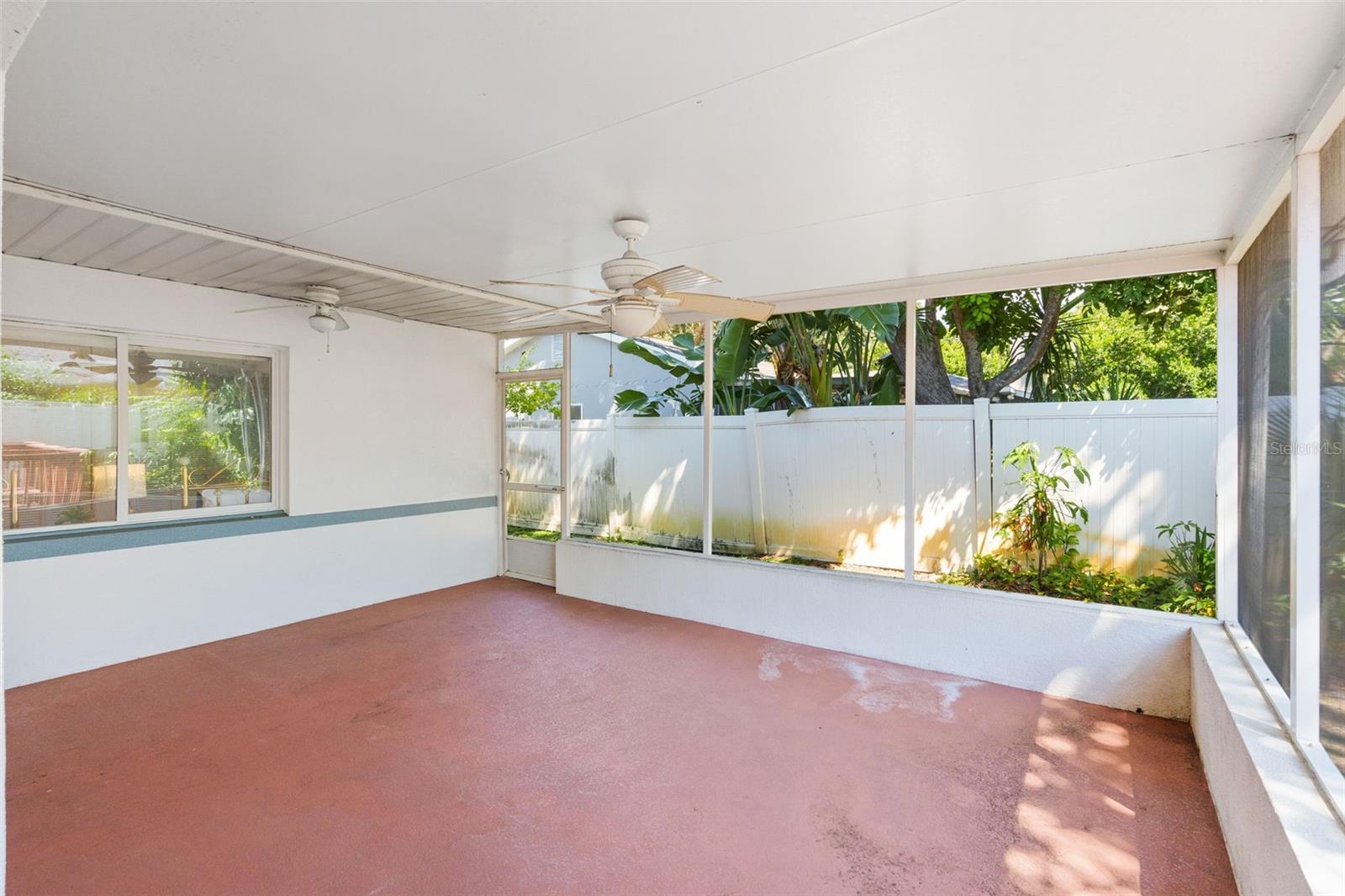 Image 43 of 51 For 6286 23rd Terrace N