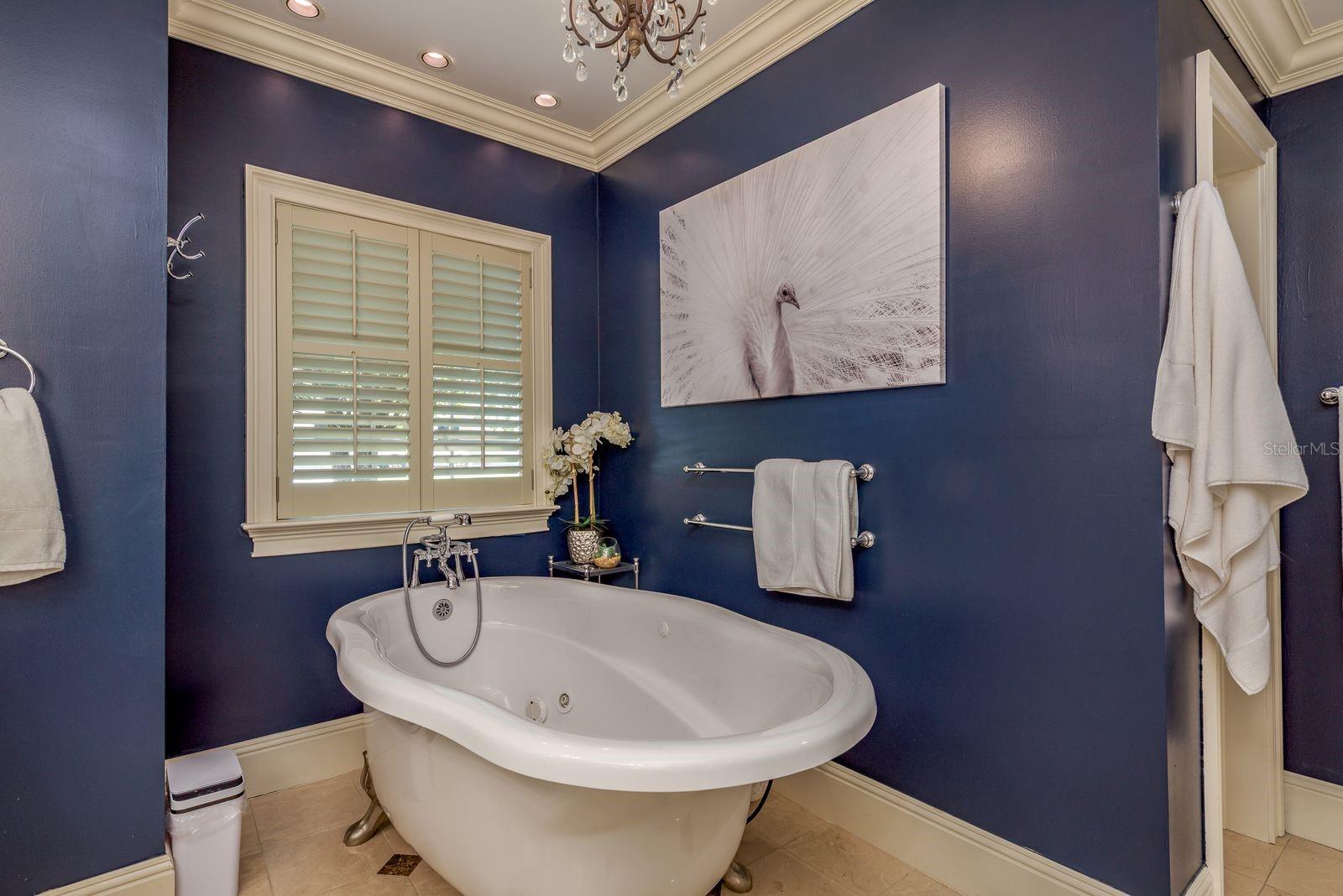 Listing photo id 31 for 2354 Stag Run Boulevard