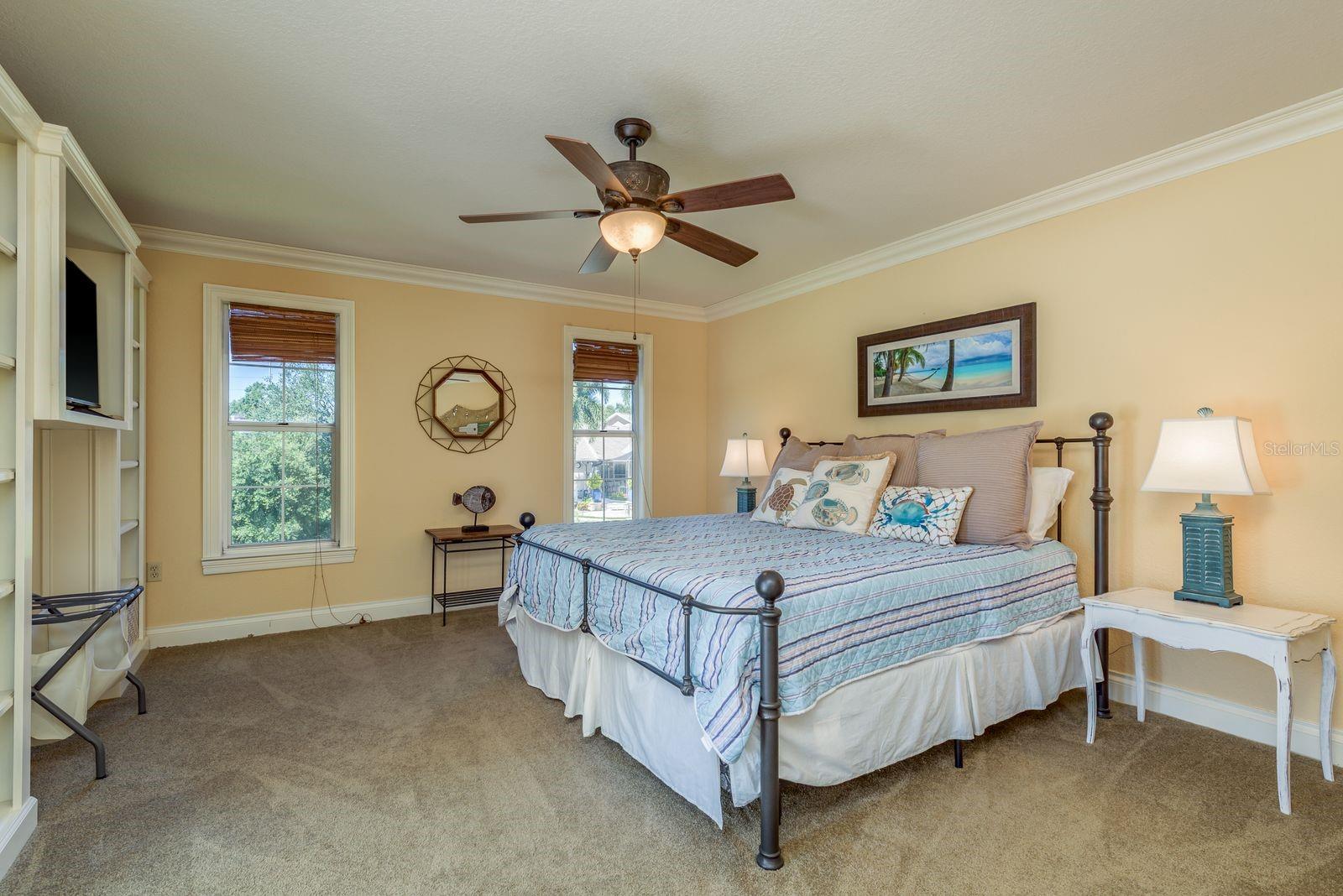 Listing photo id 39 for 2354 Stag Run Boulevard