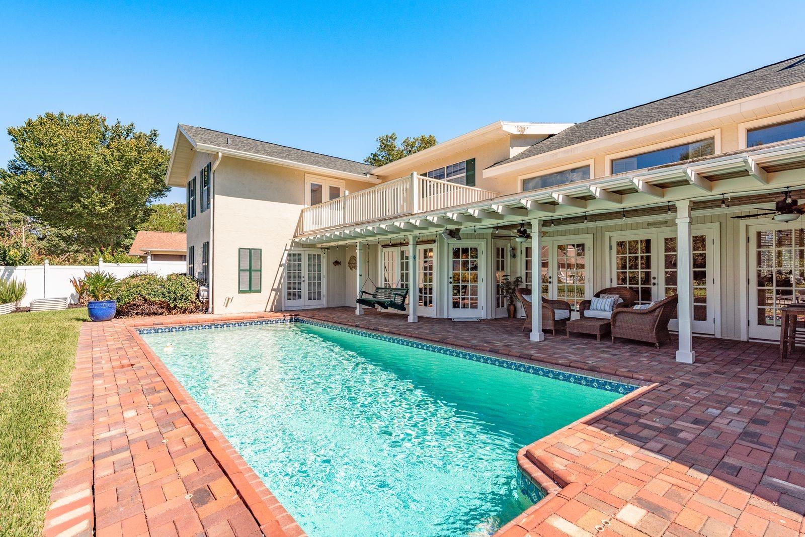 Listing photo id 46 for 2354 Stag Run Boulevard