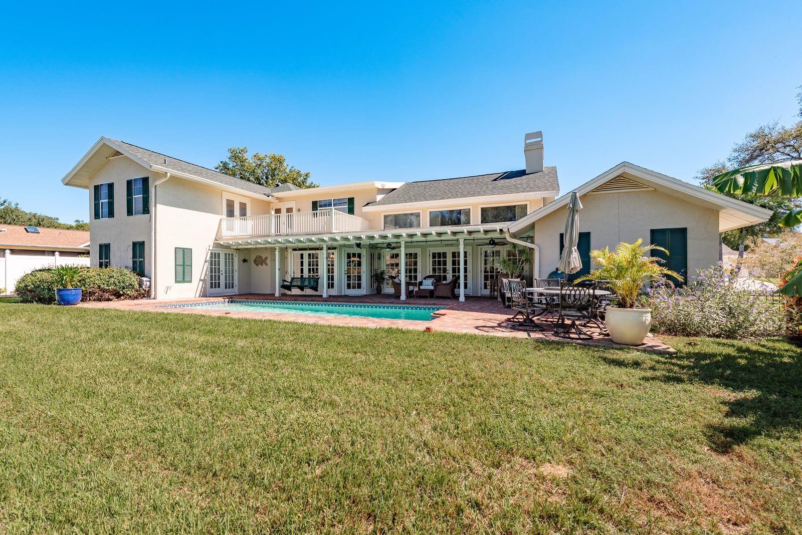 Listing photo id 49 for 2354 Stag Run Boulevard