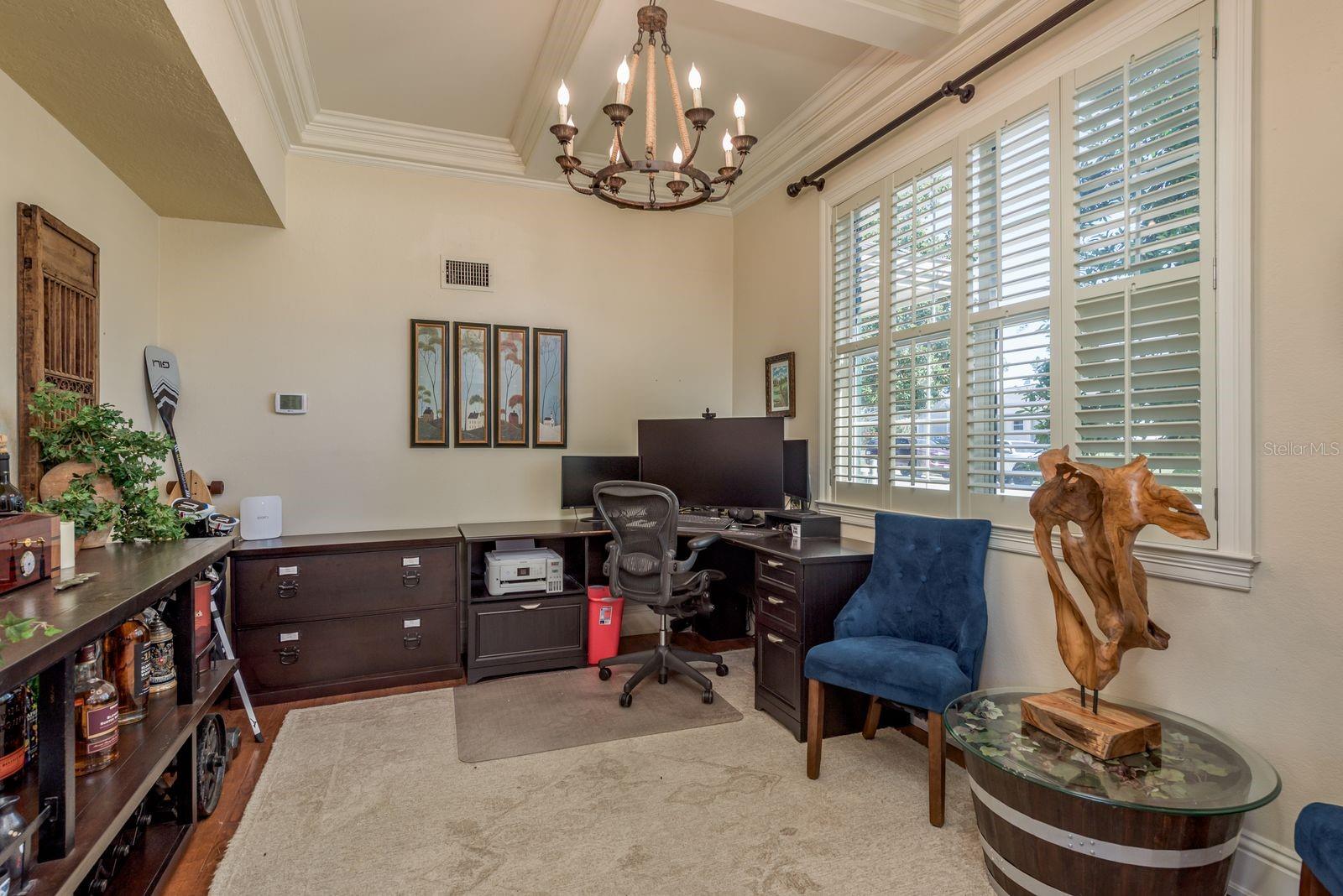 Listing photo id 4 for 2354 Stag Run Boulevard