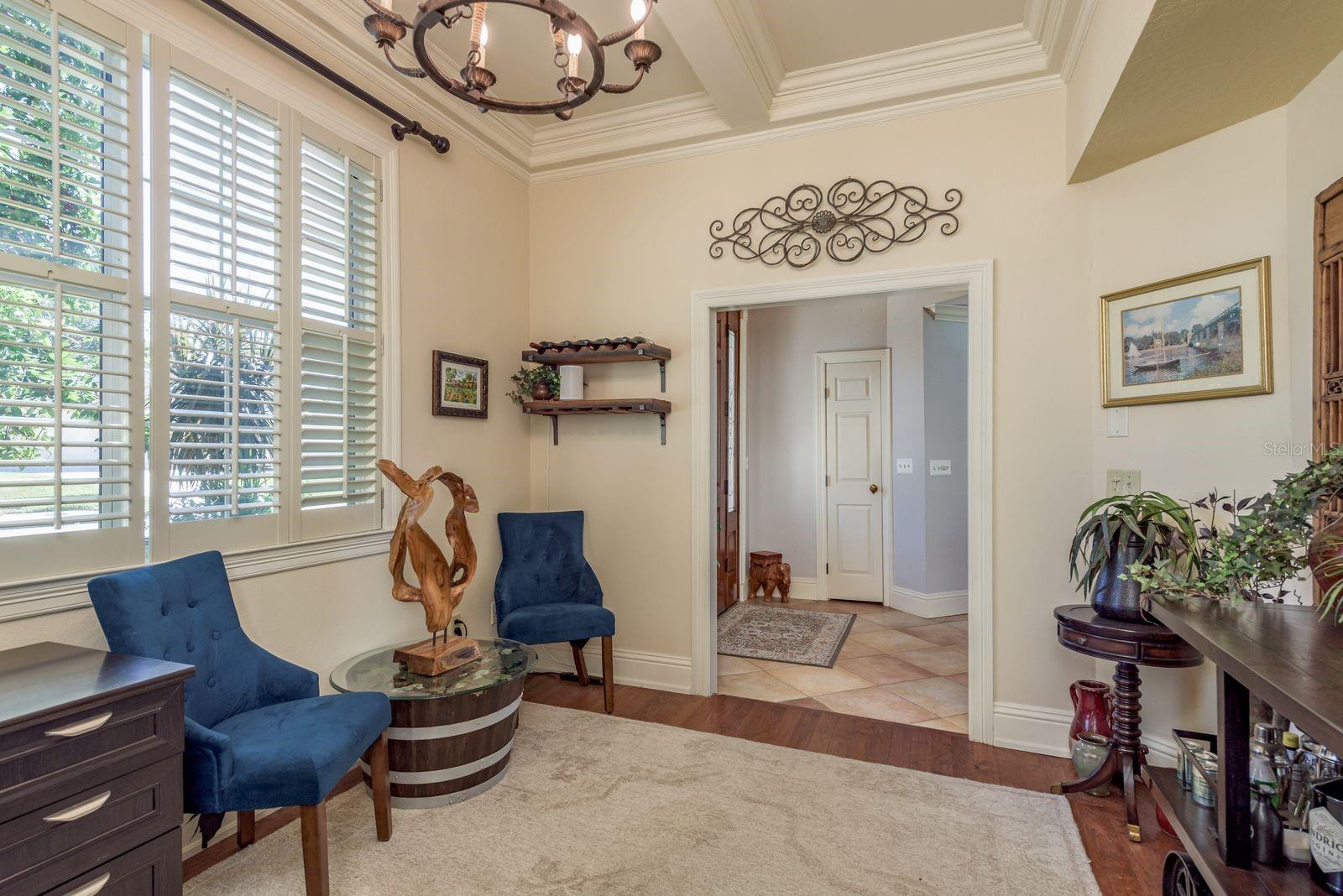 Listing photo id 5 for 2354 Stag Run Boulevard