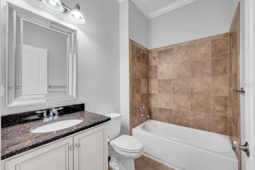 Image 20 of 55 For 15607 Sunset Run Lane