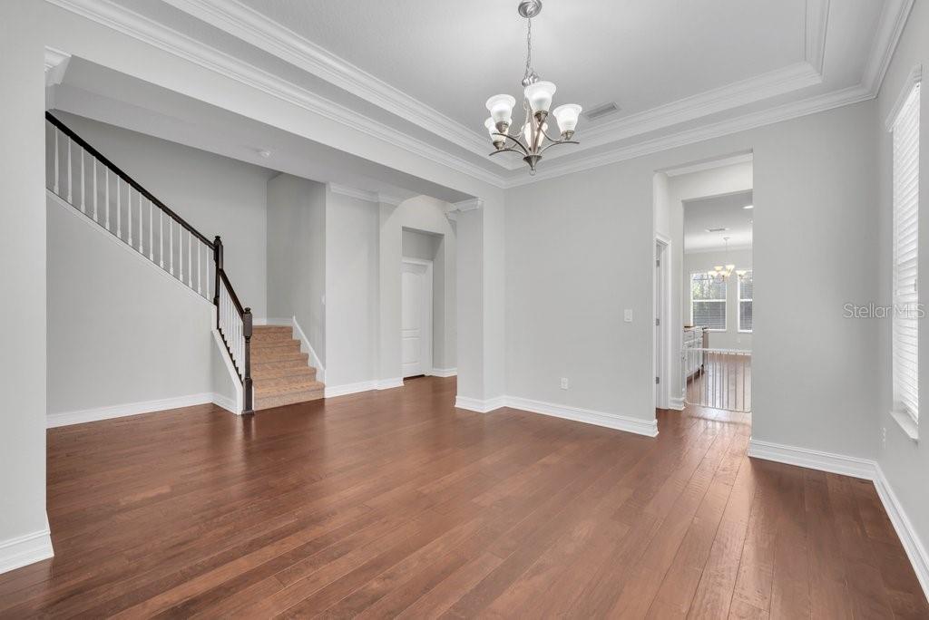 Image 8 of 55 For 15607 Sunset Run Lane