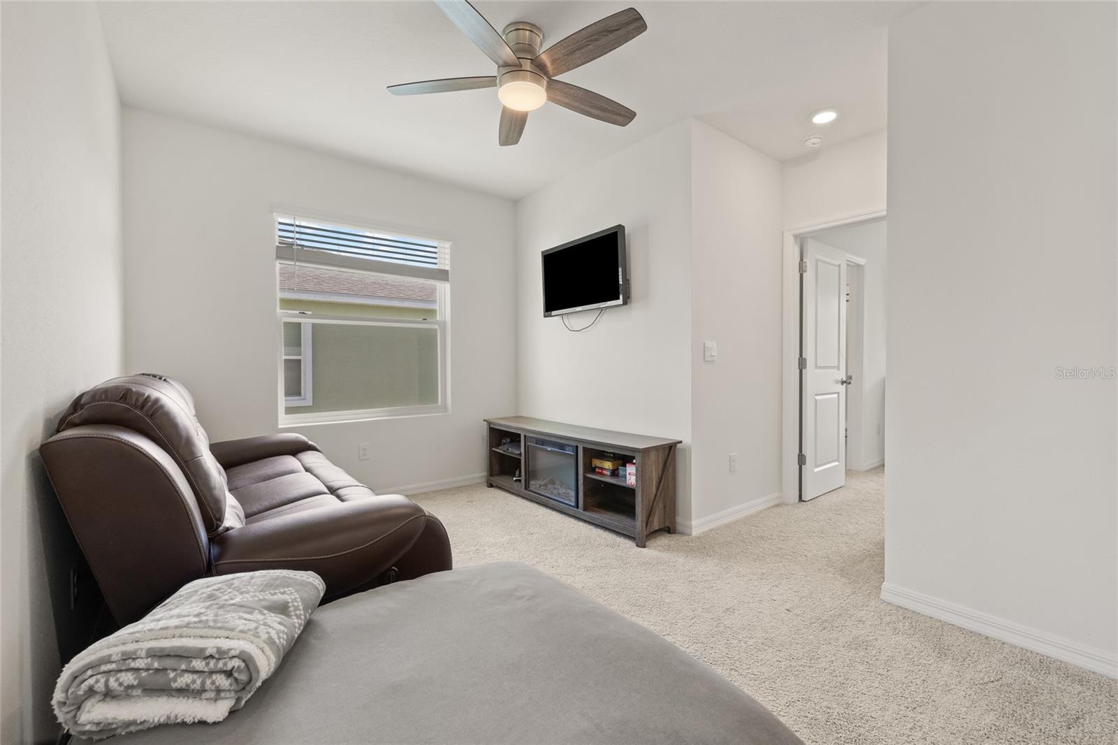 Image 13 of 34 For 11174 Crescent Deer Drive