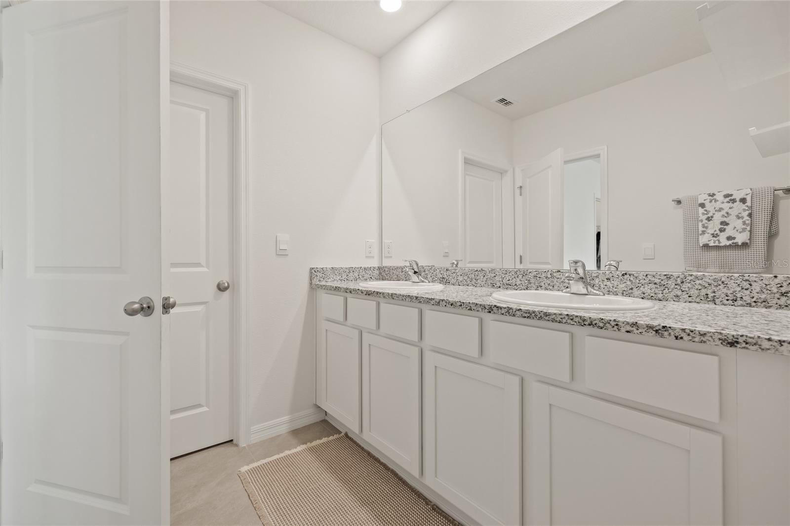 Image 19 of 34 For 11174 Crescent Deer Drive