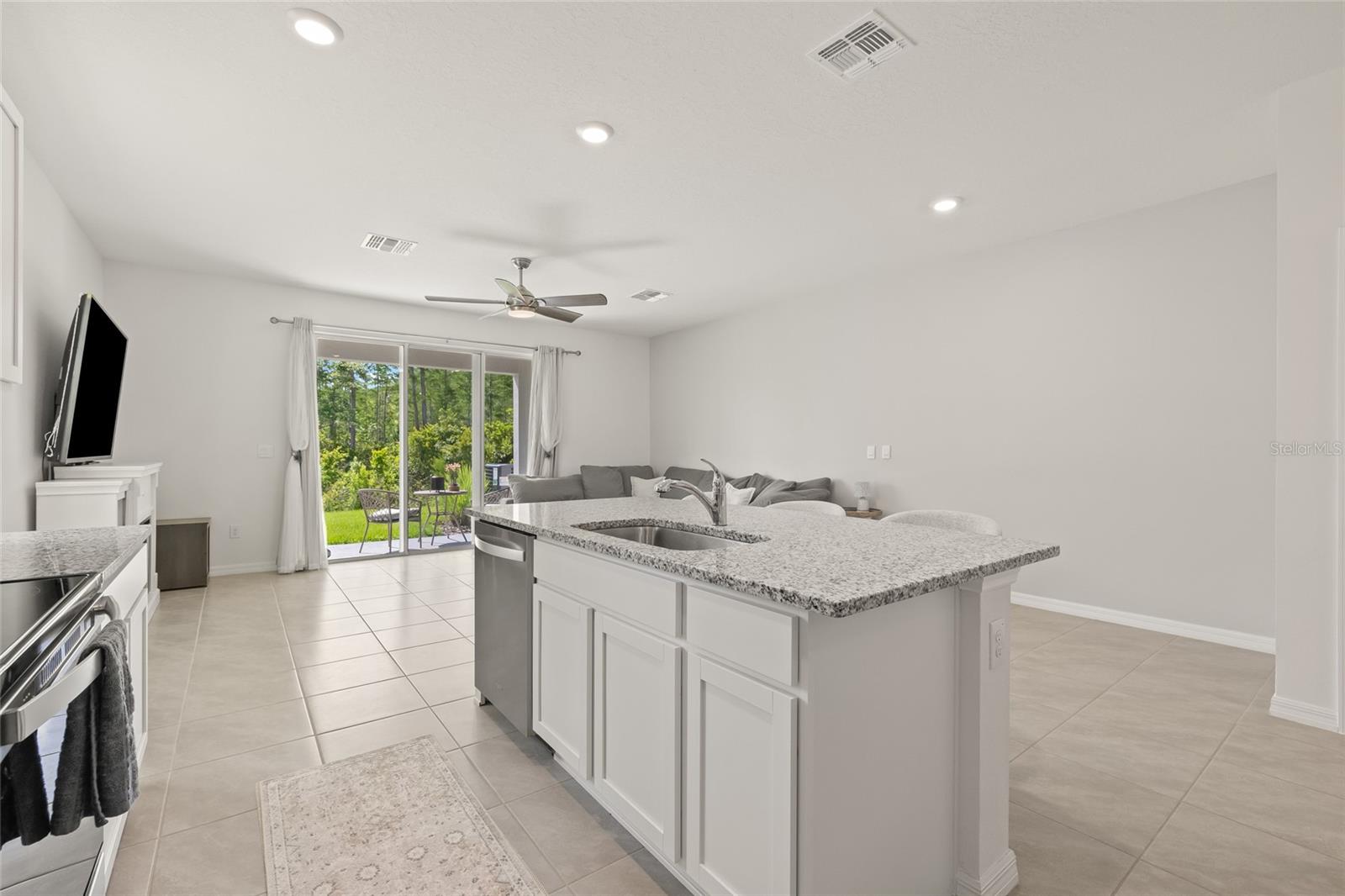 Image 7 of 34 For 11174 Crescent Deer Drive