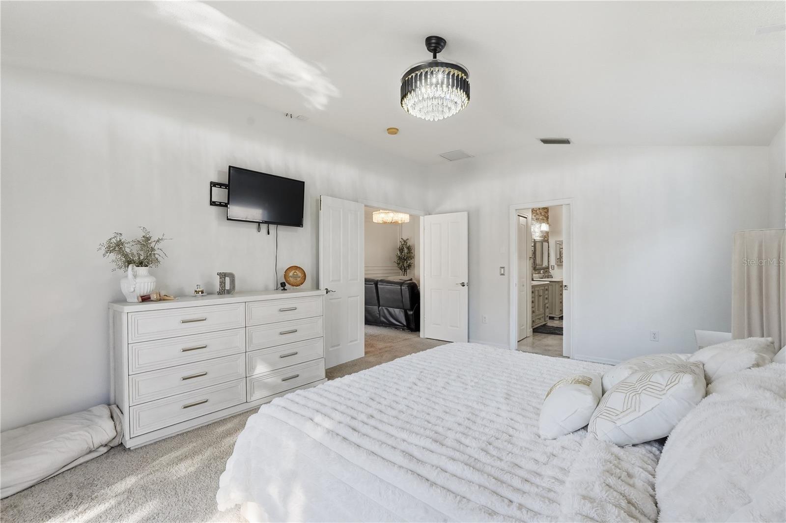 Image 18 of 45 For 29443 Allegro Drive