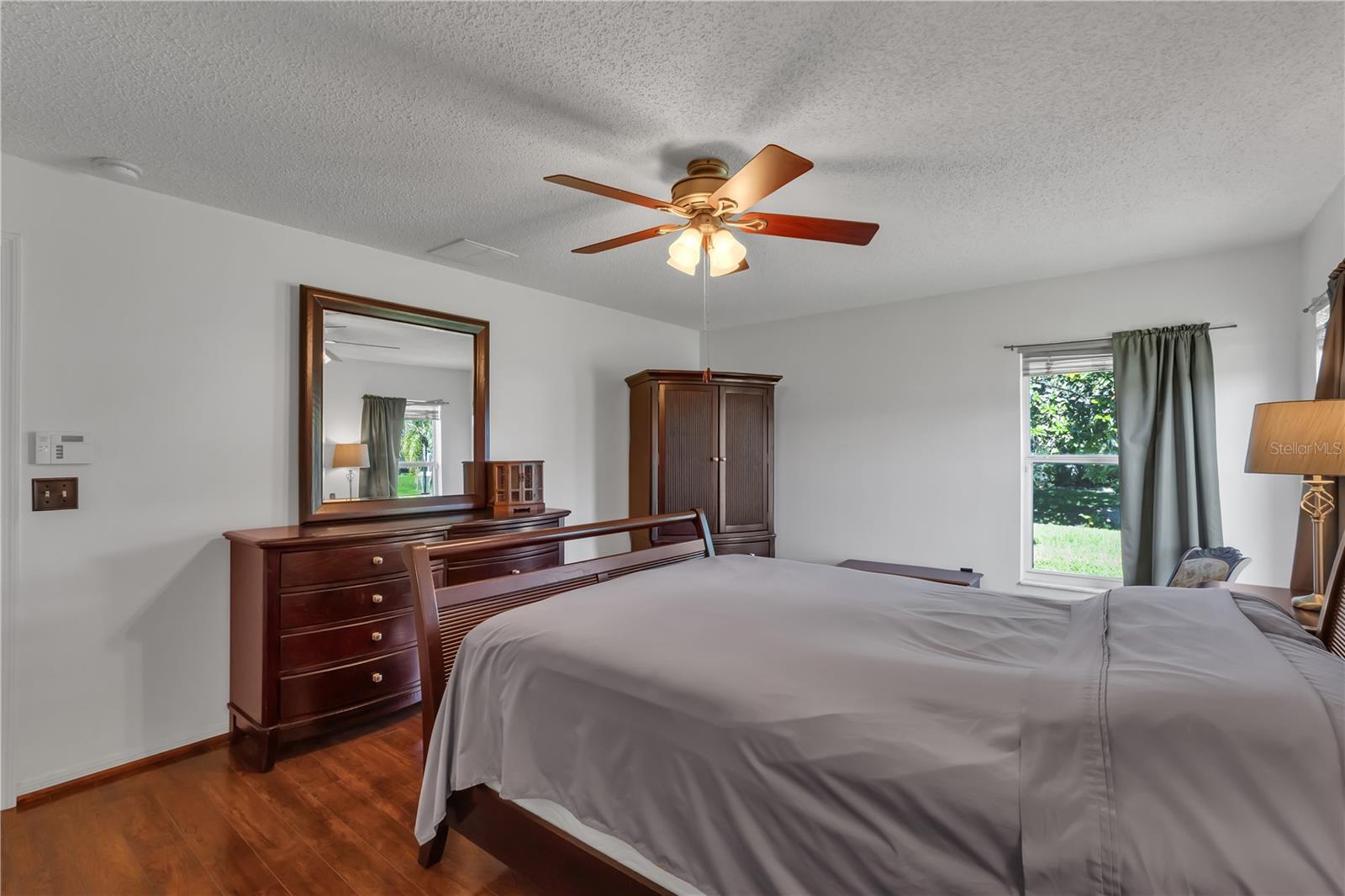 Image 23 of 43 For 2926 Foraker Way