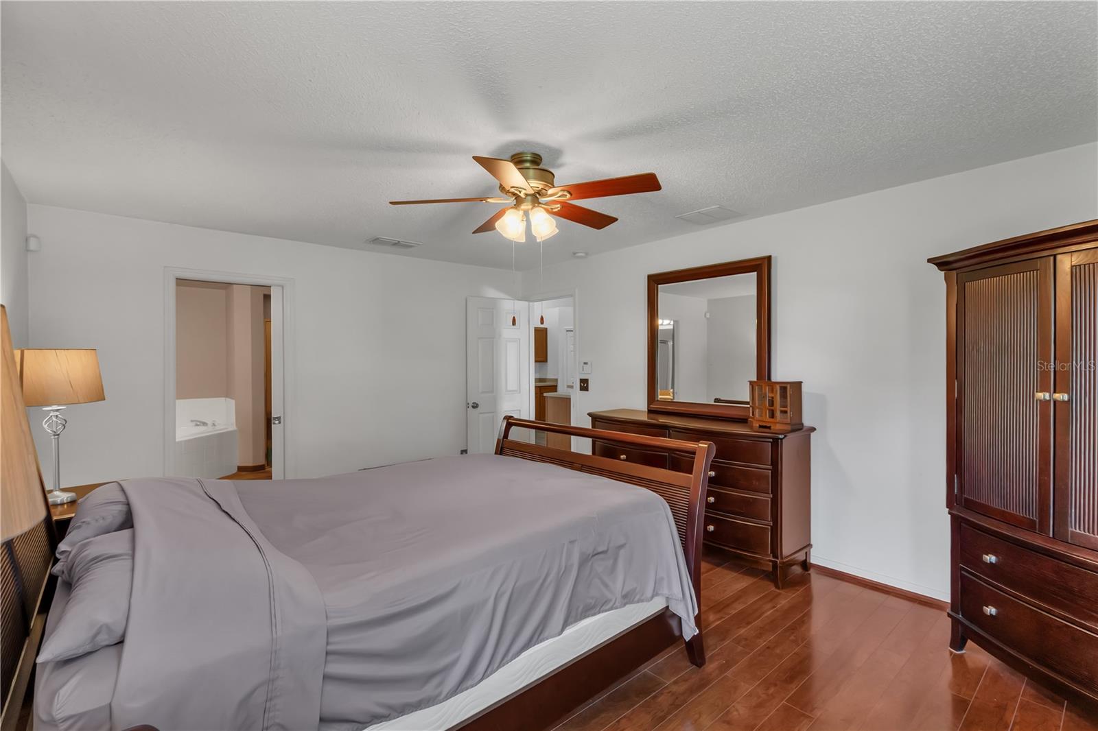 Image 24 of 43 For 2926 Foraker Way