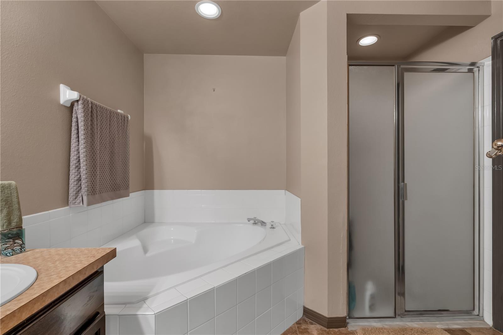 Image 26 of 43 For 2926 Foraker Way