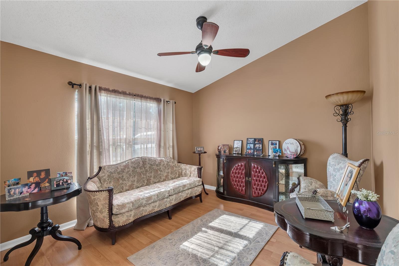 Image 9 of 43 For 2926 Foraker Way