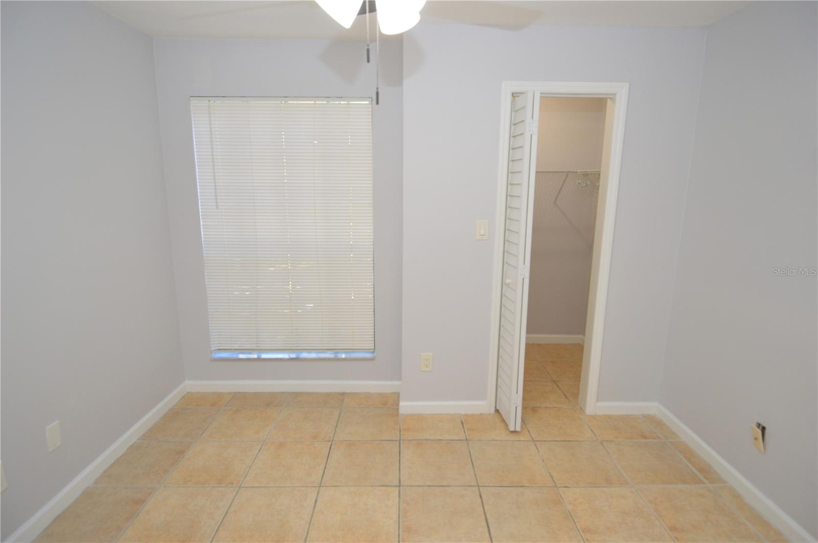 Image 23 of 90 For 8609 Mallard Reserve Drive 101