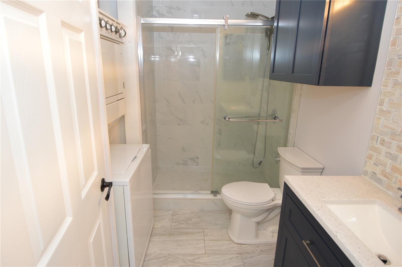 Image 32 of 90 For 8609 Mallard Reserve Drive 101