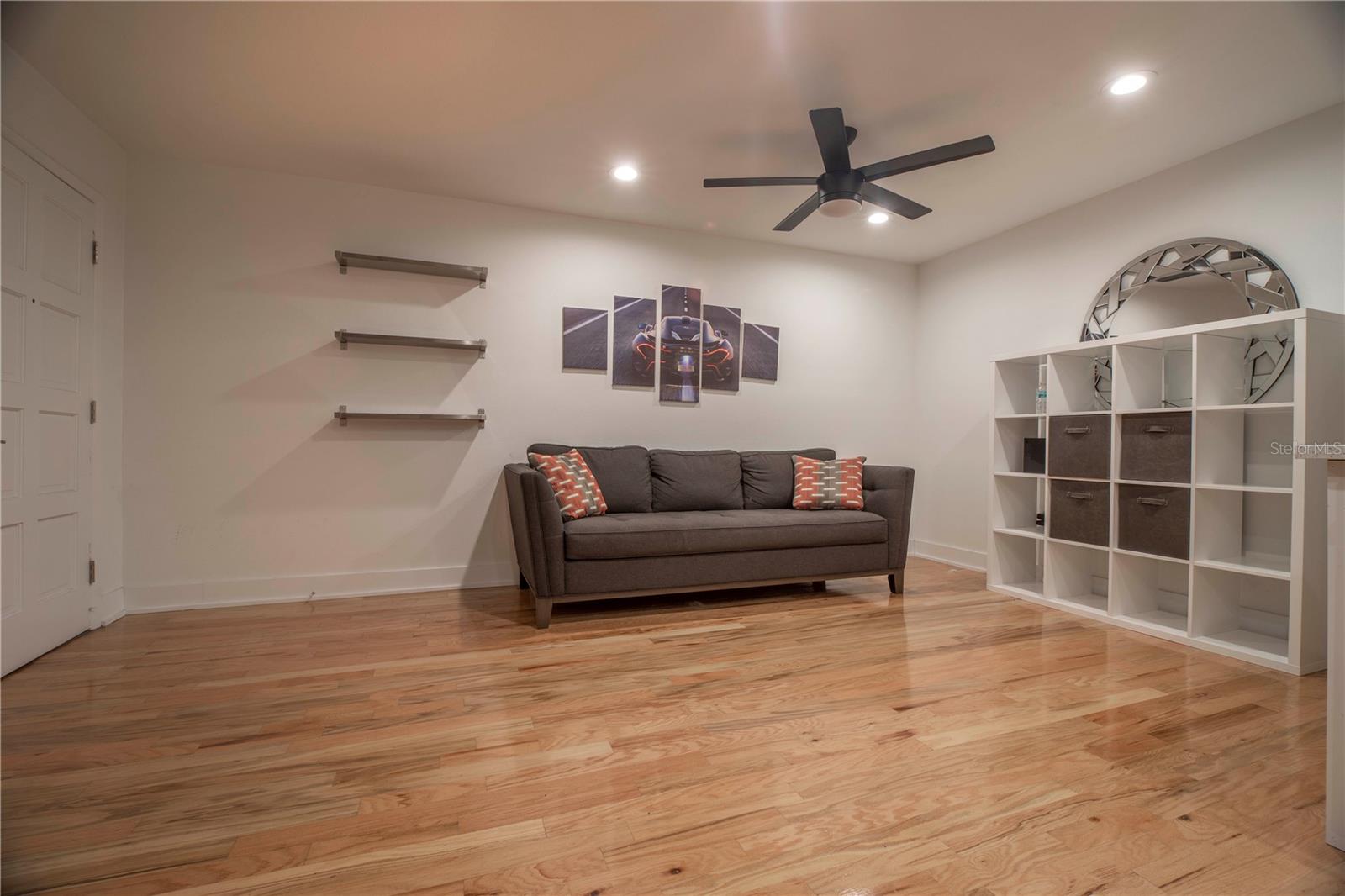 Image 5 of 14 For 125 5th Avenue Ne 270
