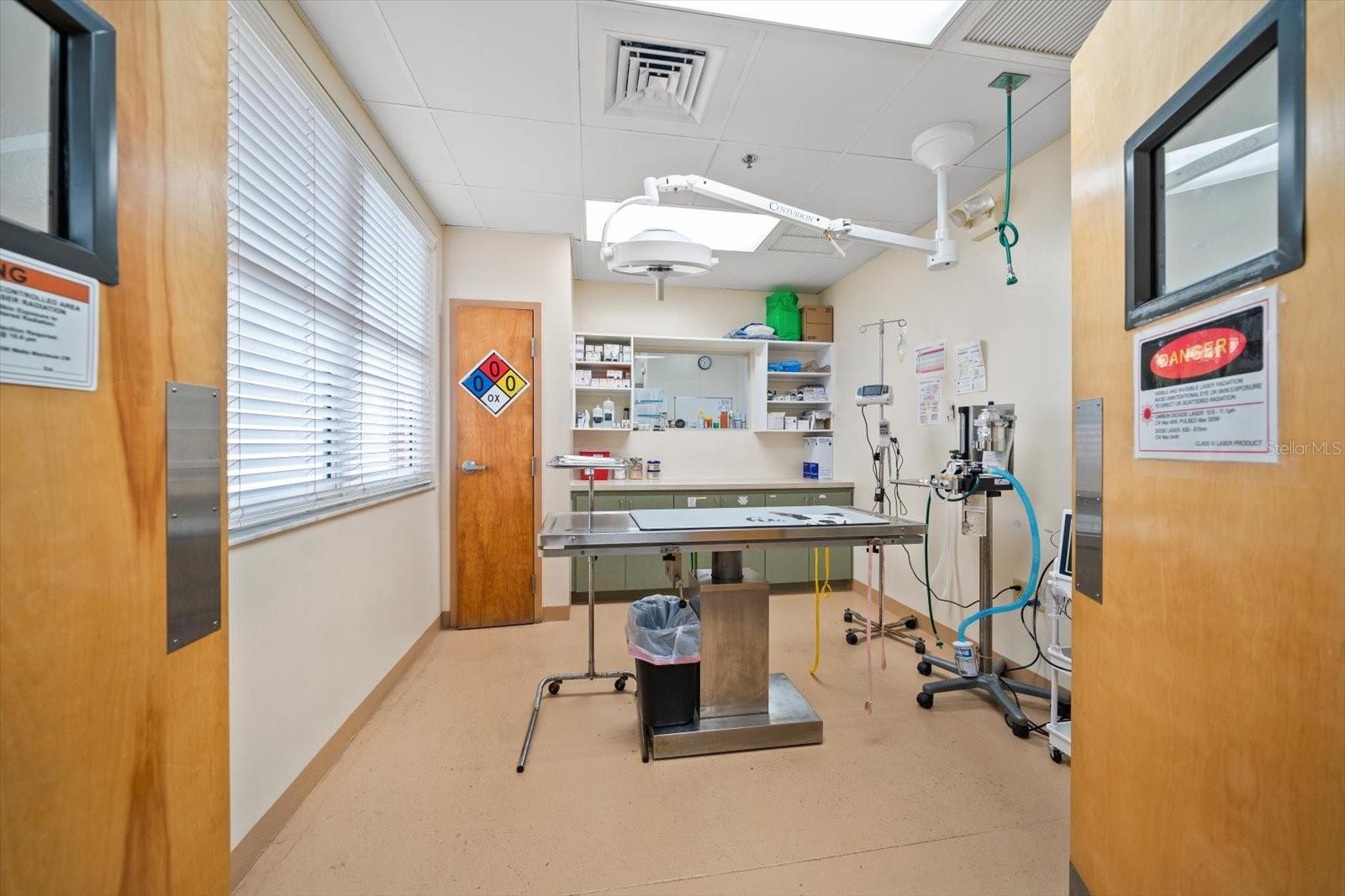 Image 19 of 30 For 6605 Gulf Boulevard