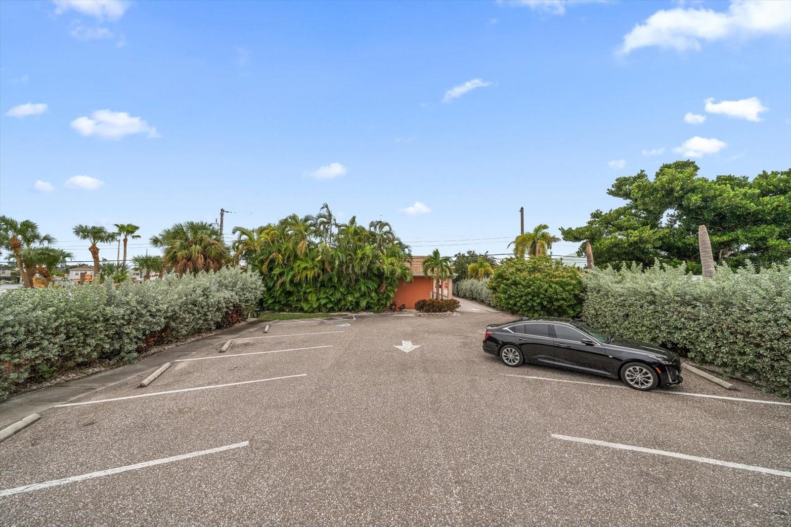 Image 27 of 30 For 6605 Gulf Boulevard