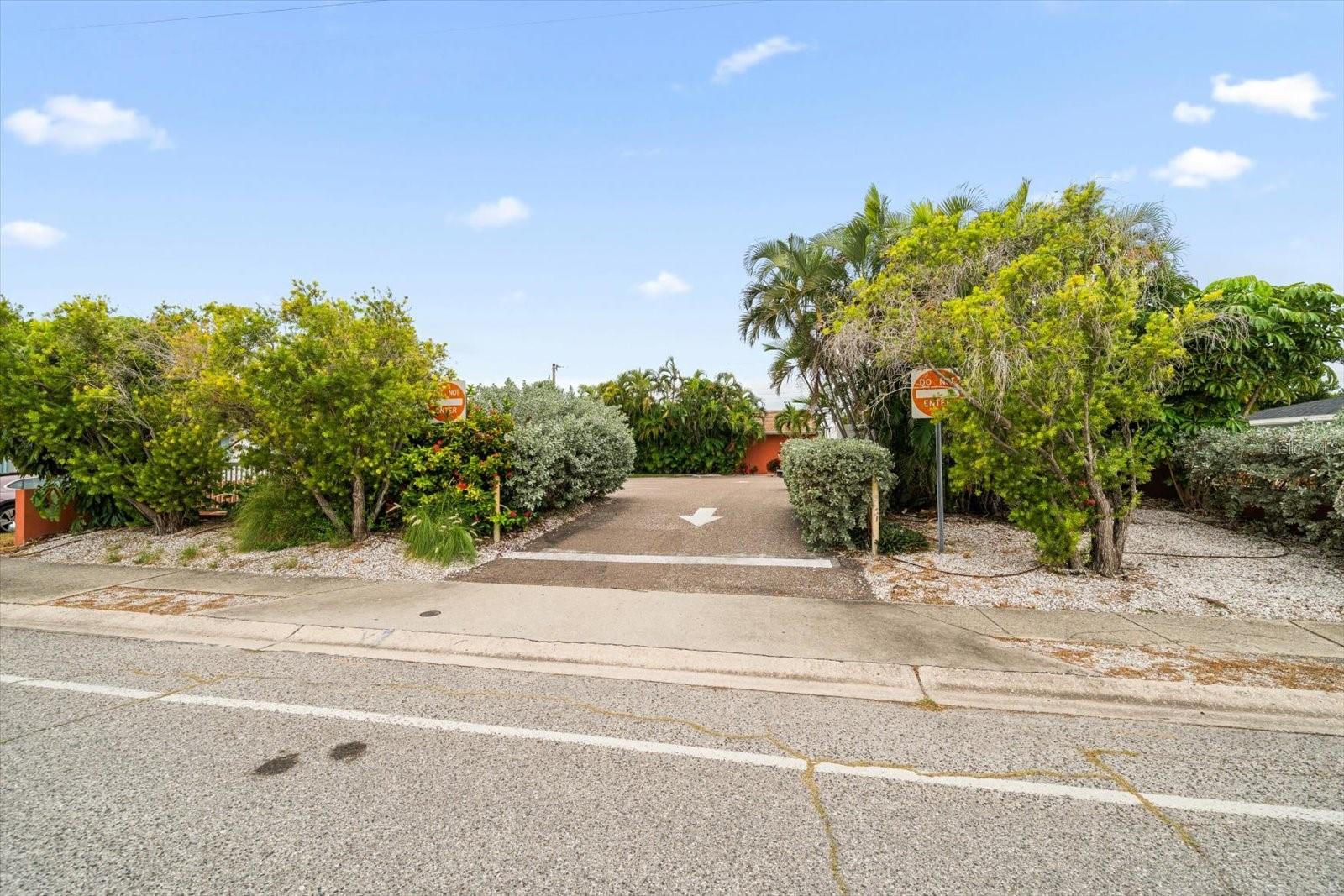 Image 29 of 30 For 6605 Gulf Boulevard