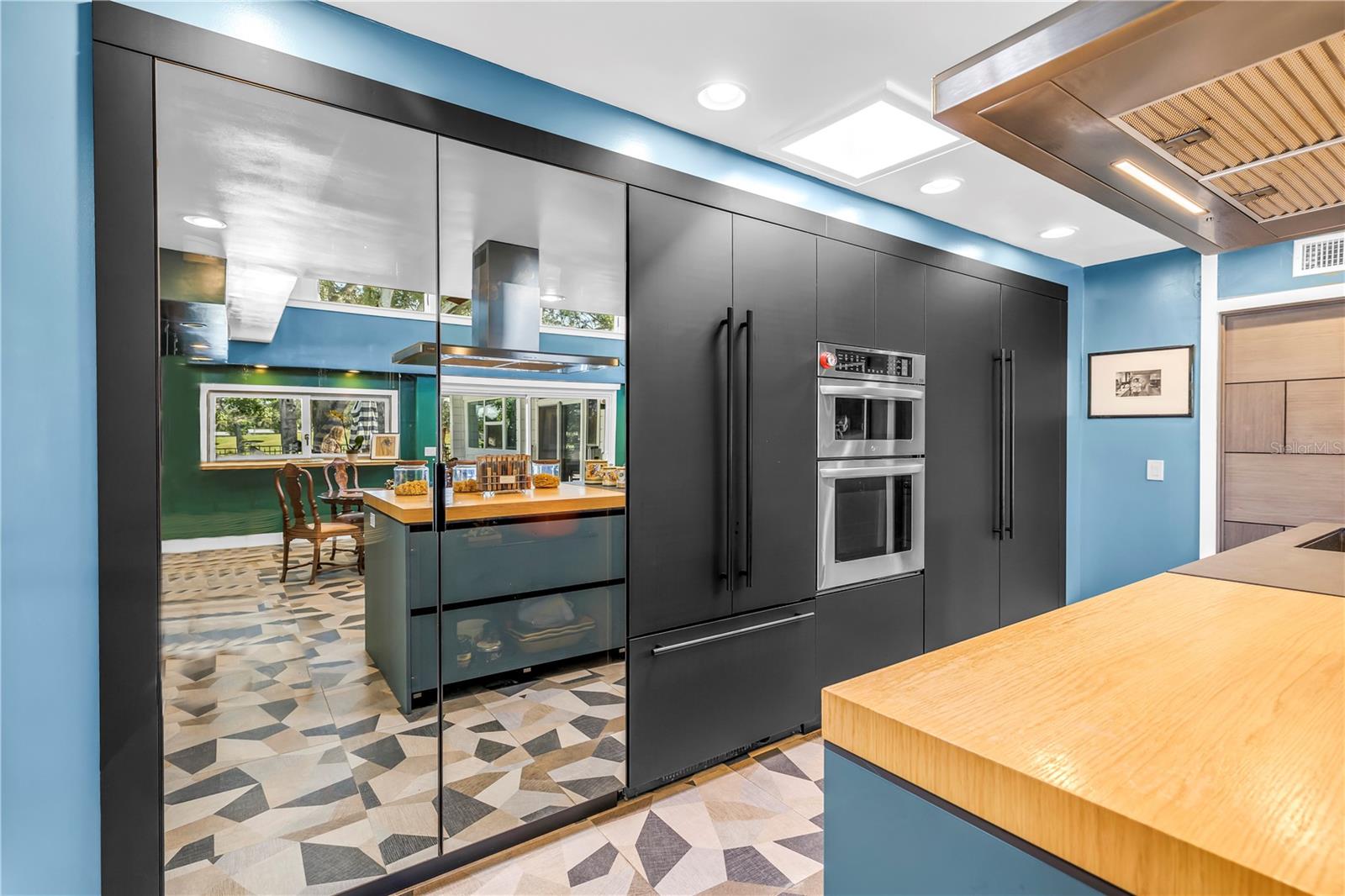 Image 18 of 96 For 3130 Walnut Street Ne