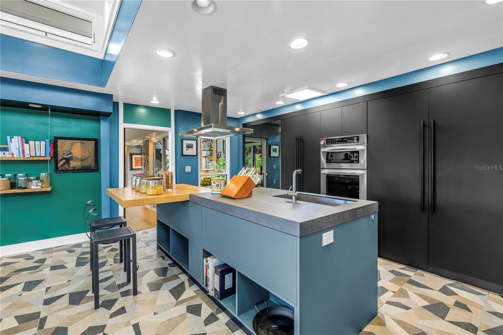 Image 28 of 96 For 3130 Walnut Street Ne