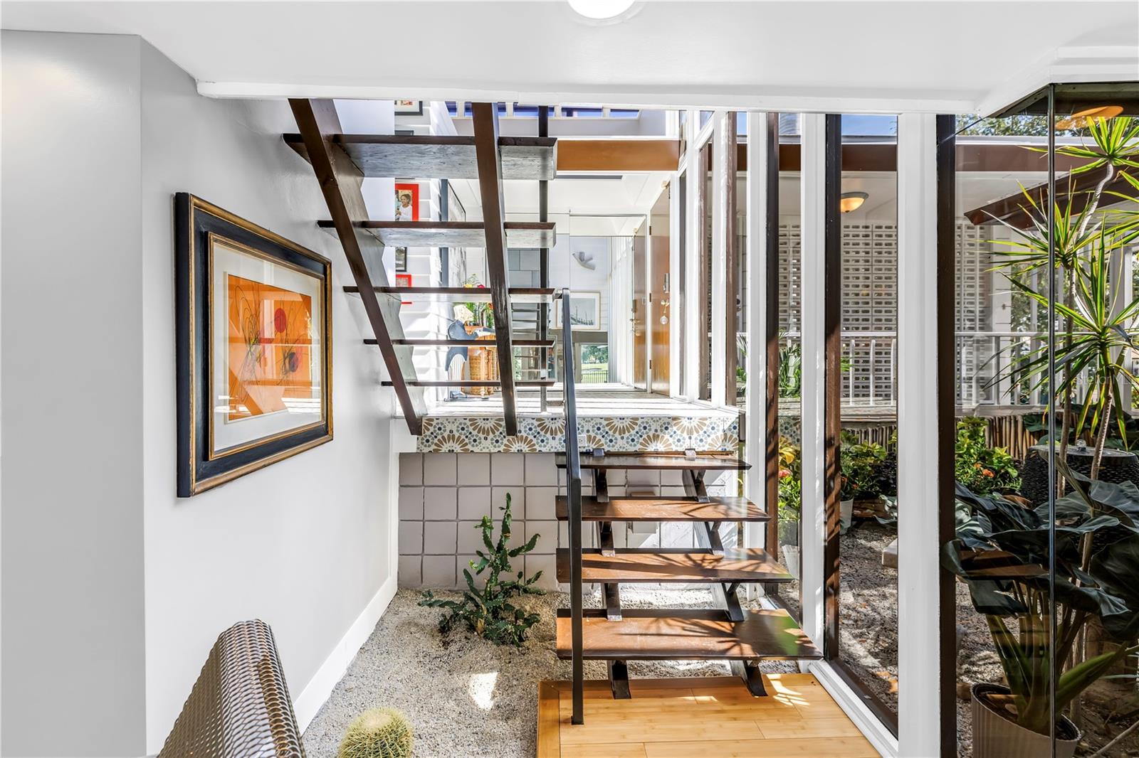 Image 5 of 96 For 3130 Walnut Street Ne