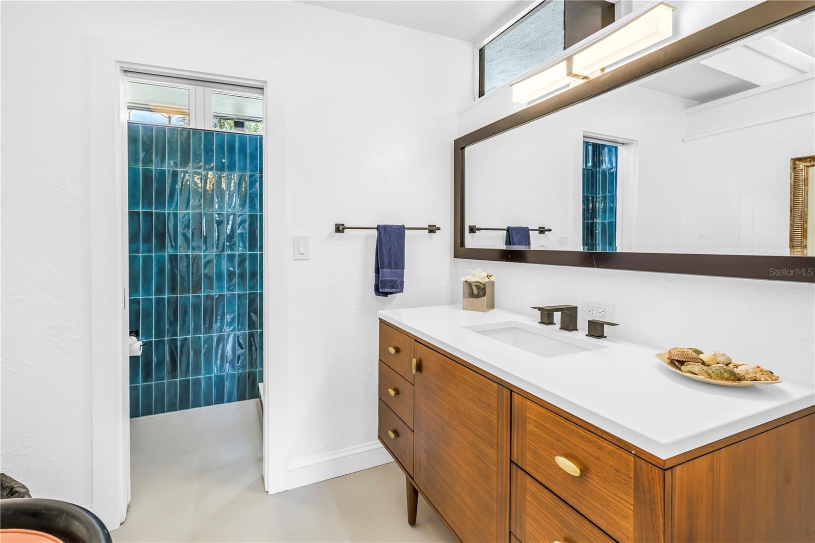 Image 60 of 96 For 3130 Walnut Street Ne