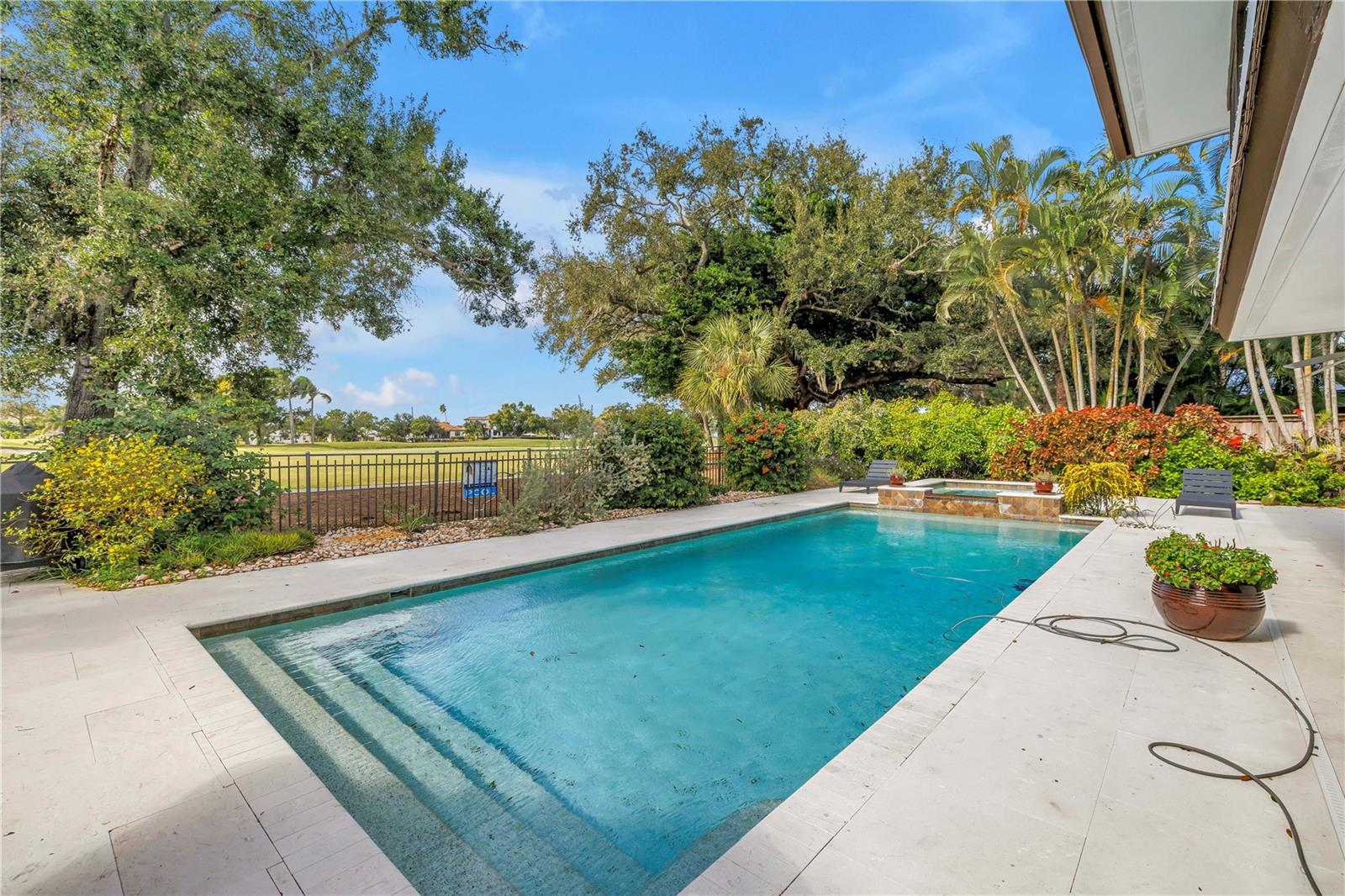 Image 74 of 96 For 3130 Walnut Street Ne