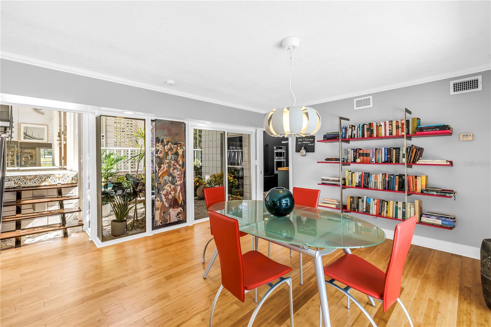 Image 9 of 96 For 3130 Walnut Street Ne