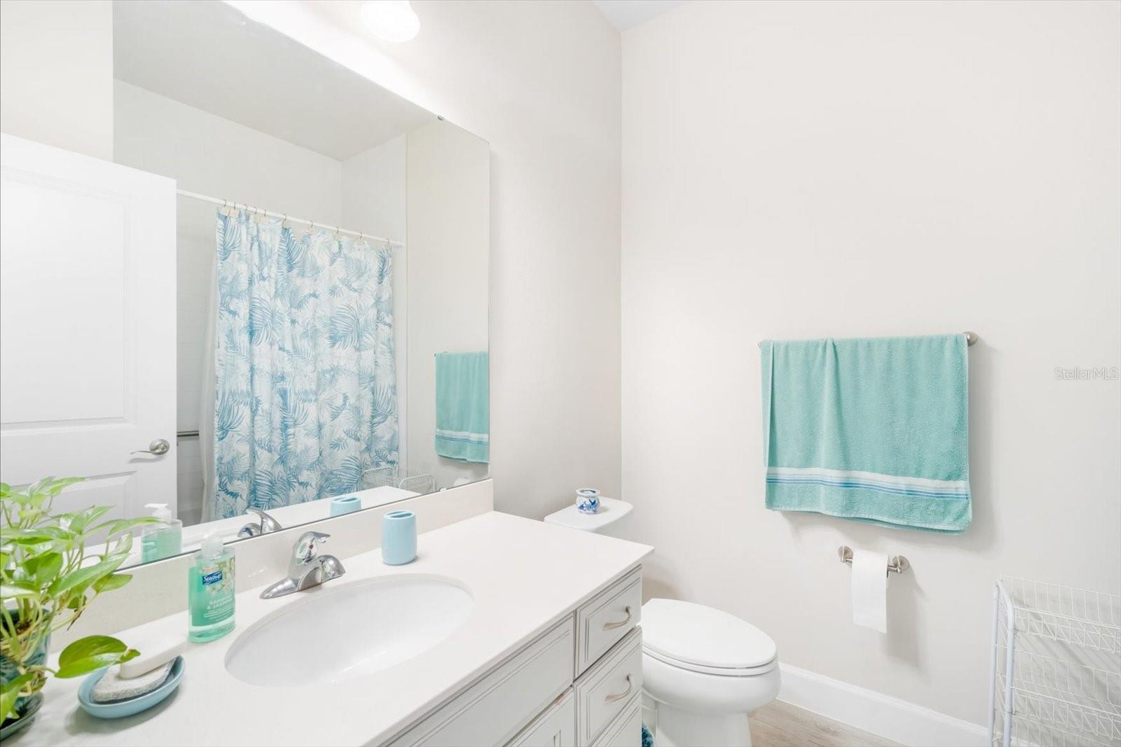 Image 5 of 27 For 12348 Blue Pacific Drive