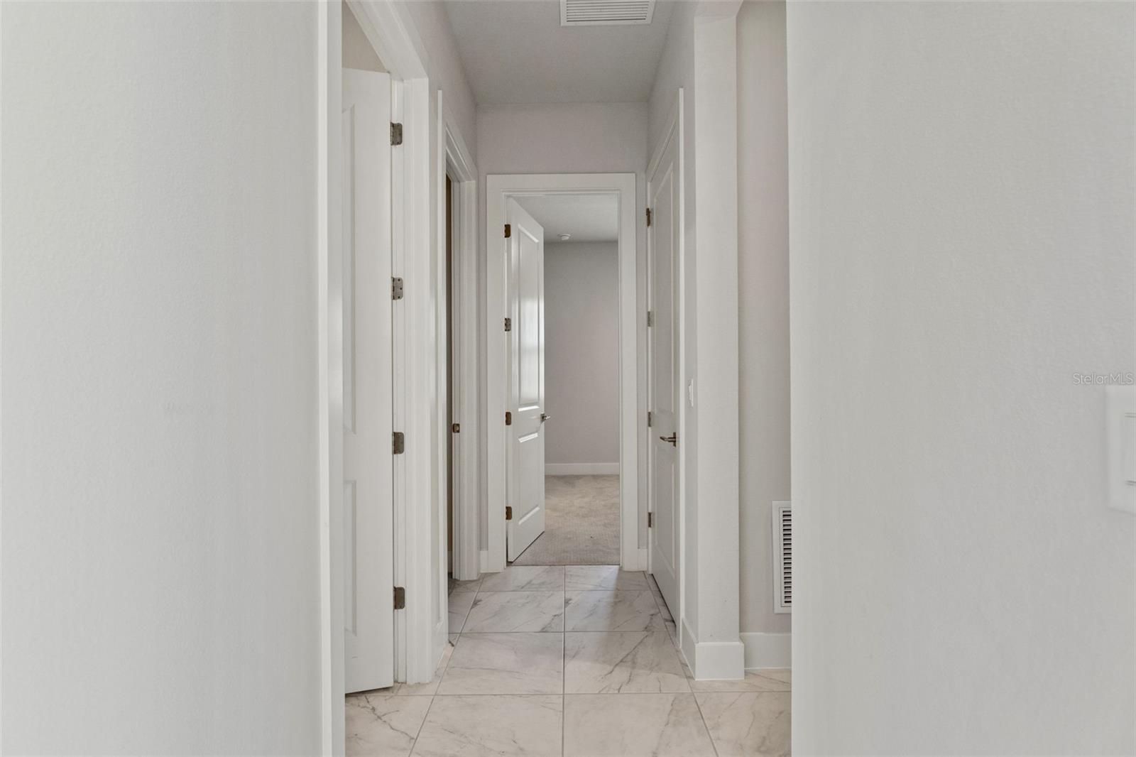 Image 21 of 73 For 8541 Ivy Stark Boulevard