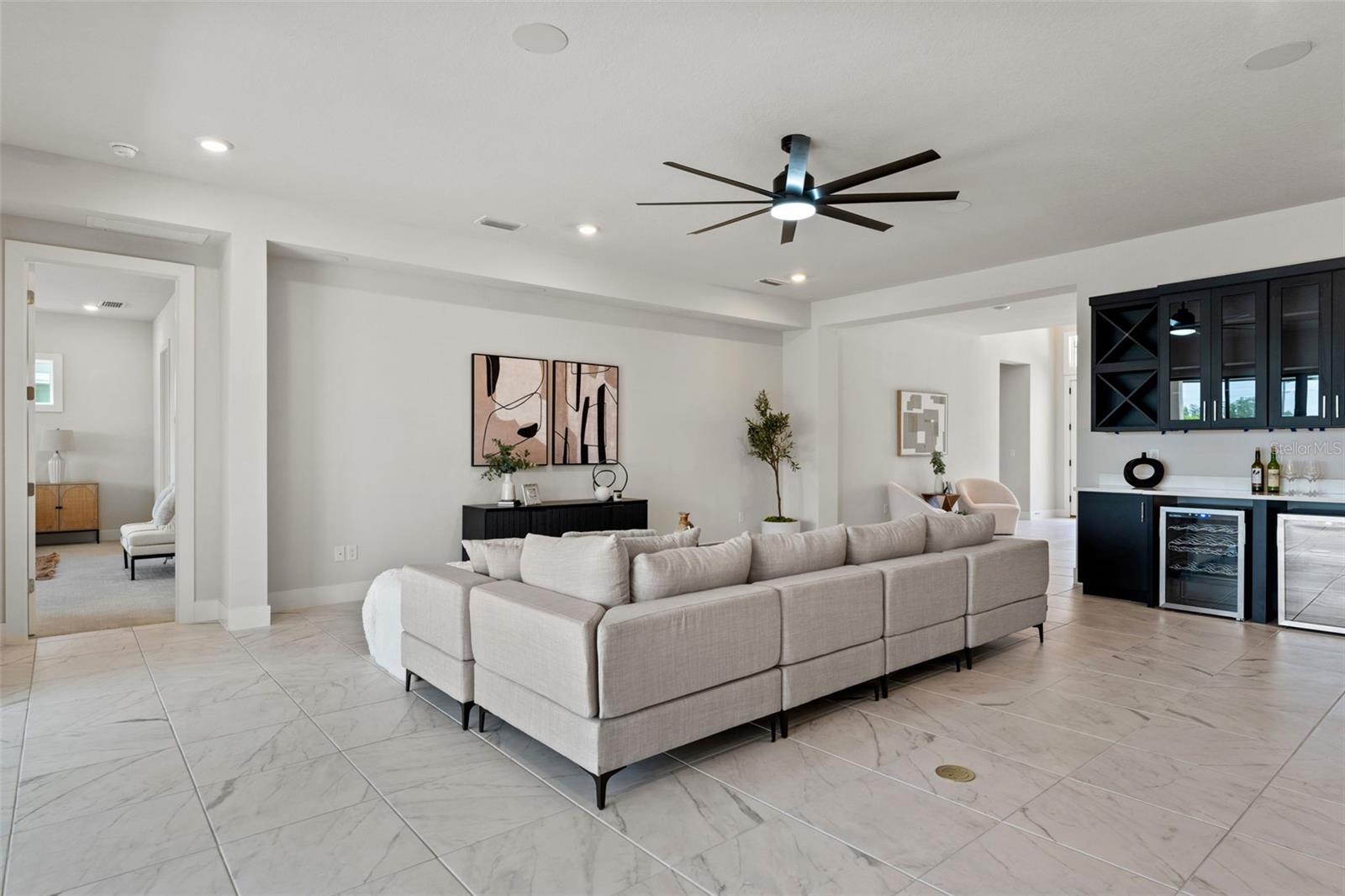 Image 32 of 73 For 8541 Ivy Stark Boulevard