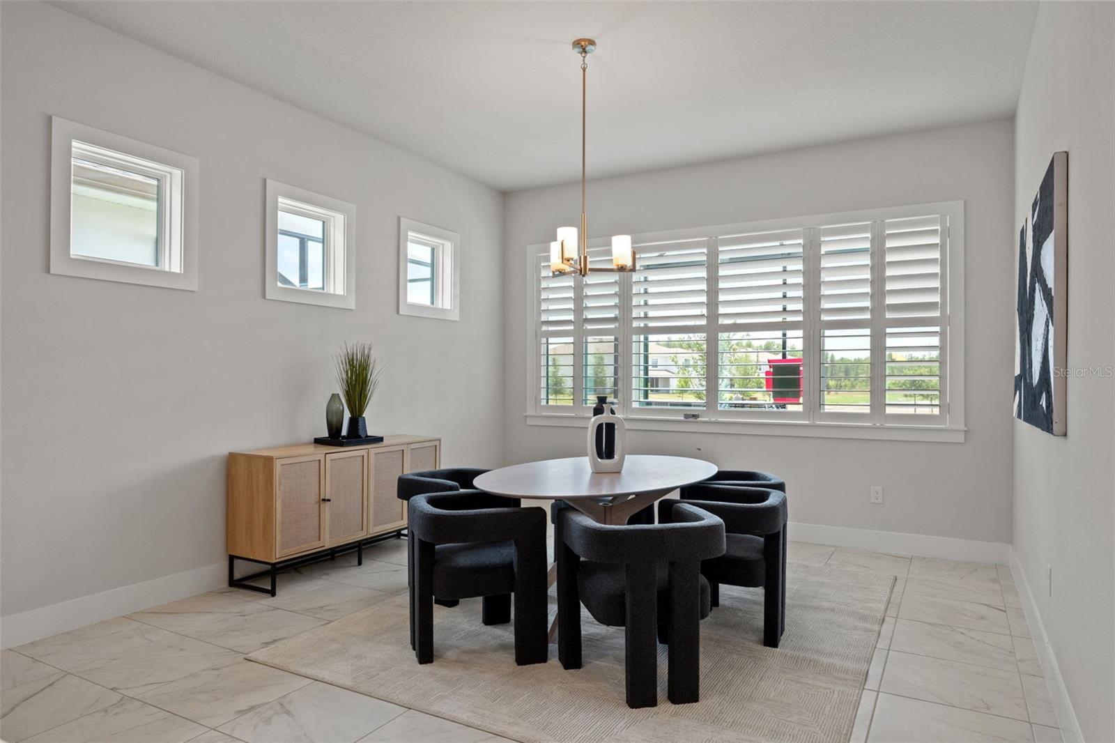 Image 40 of 73 For 8541 Ivy Stark Boulevard