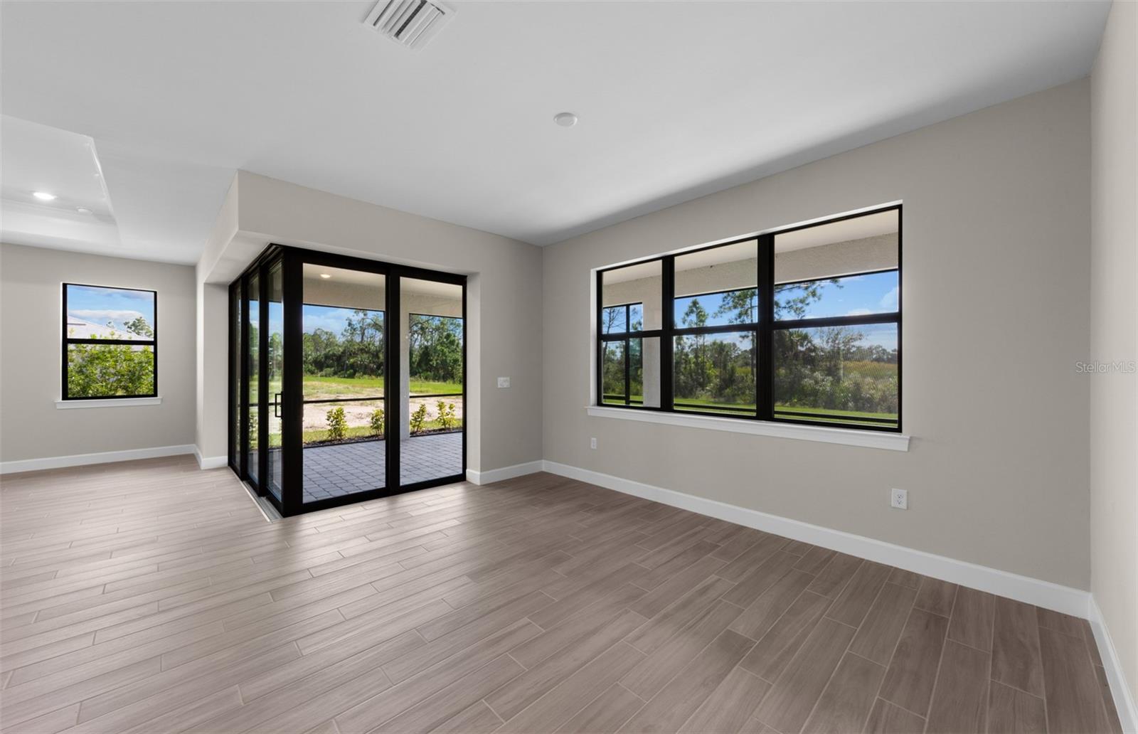 Image 9 of 30 For 1821 Pepper Grass Drive