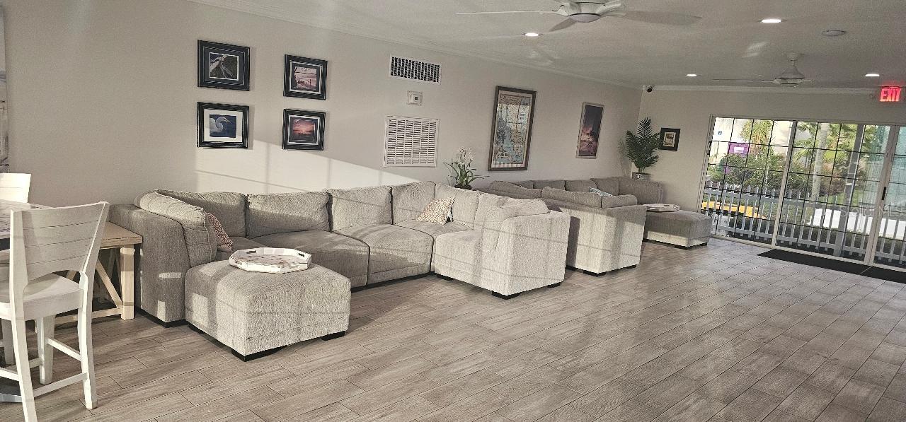 Image 15 of 19 For 8809 Bay Pointe Drive 109