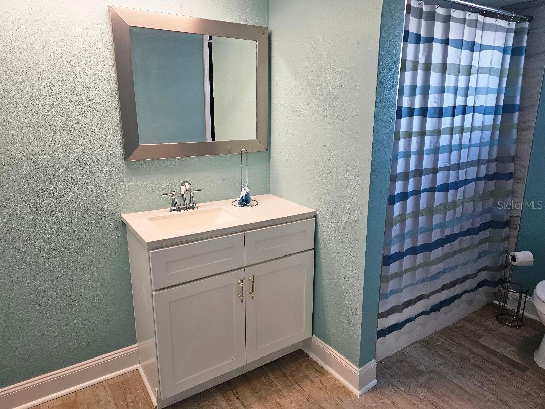 Image 8 of 19 For 8809 Bay Pointe Drive 109