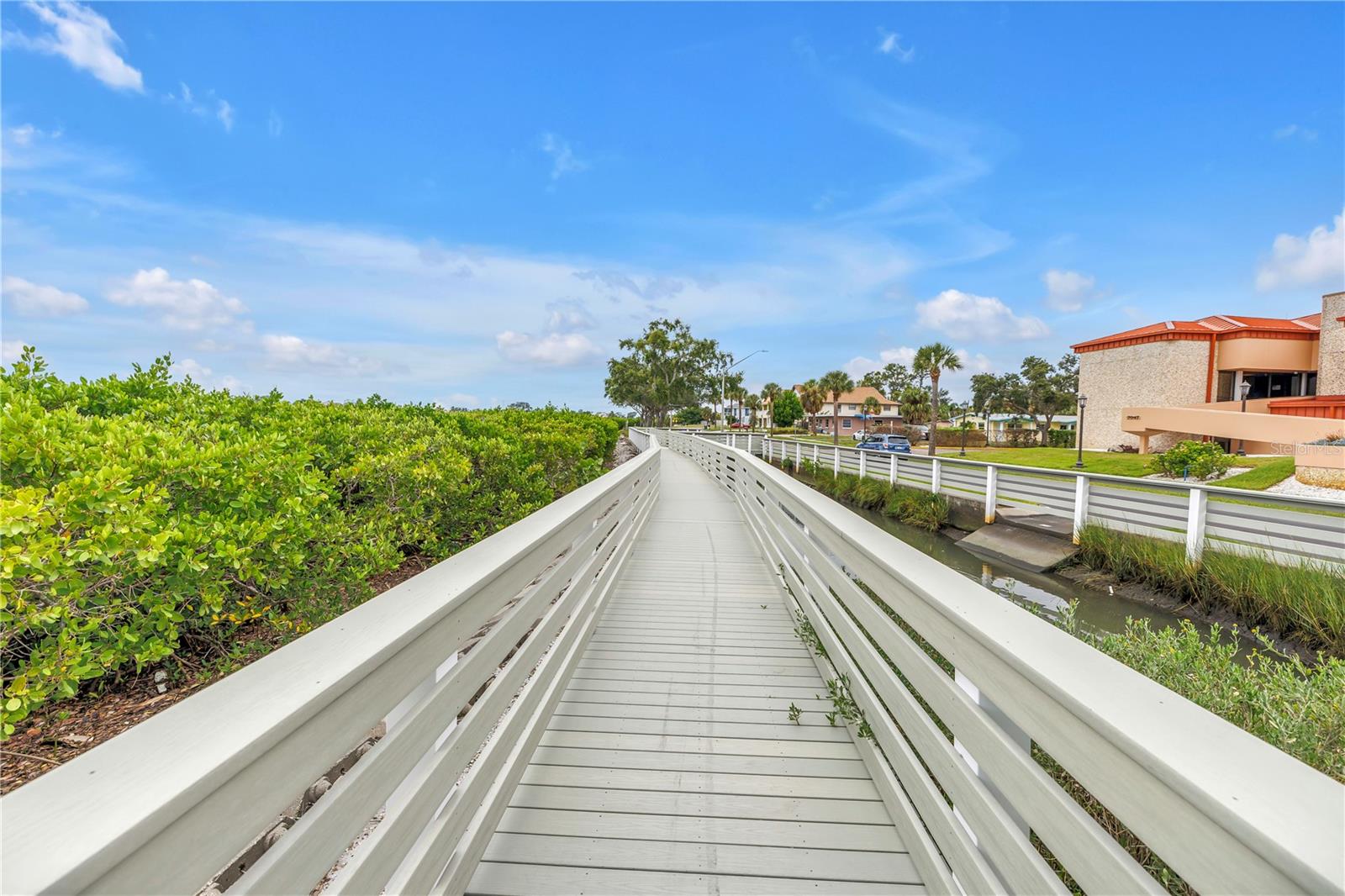 Image 52 of 76 For 7037 Sunset Drive S 601