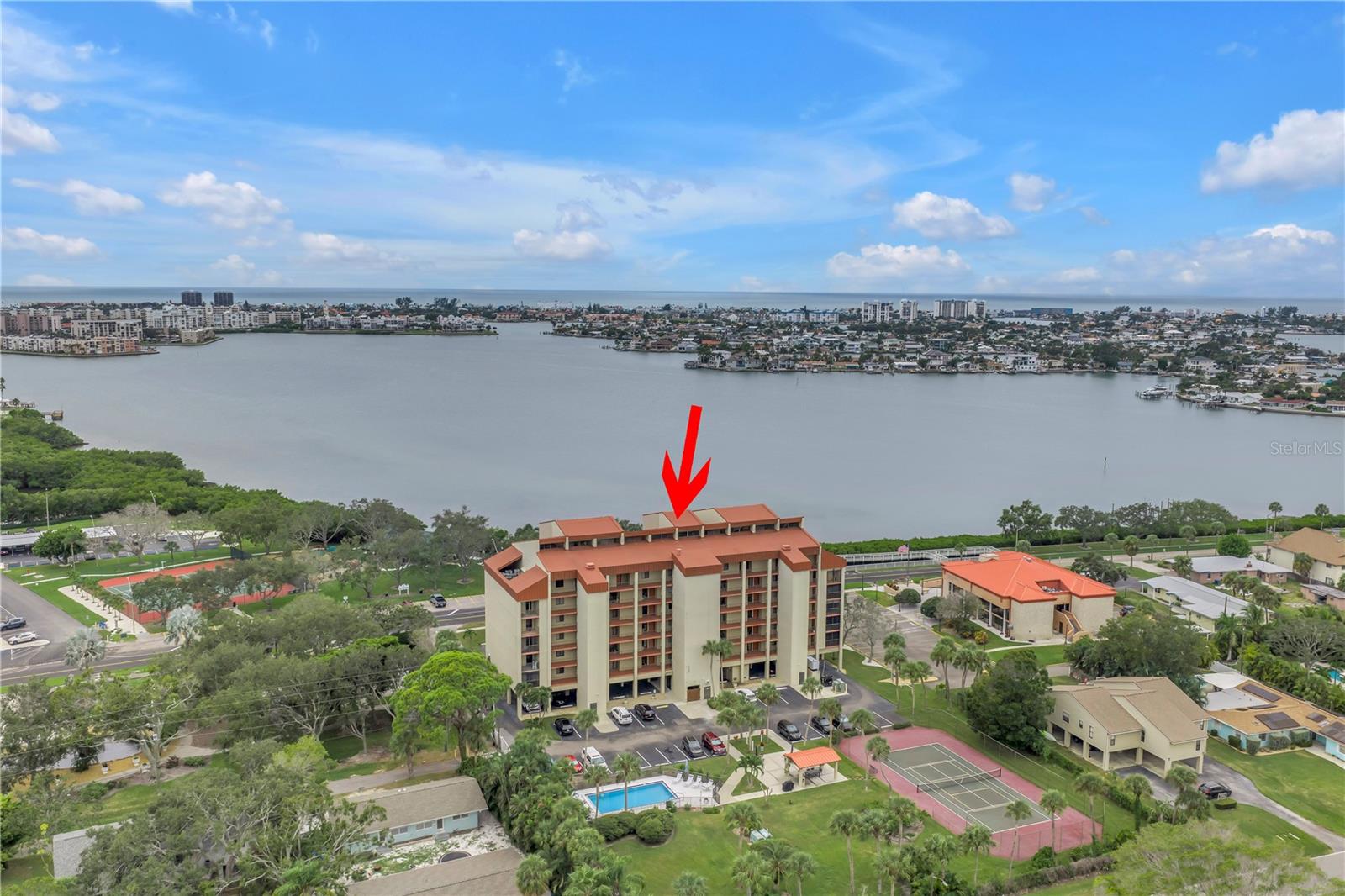 Image 64 of 76 For 7037 Sunset Drive S 601