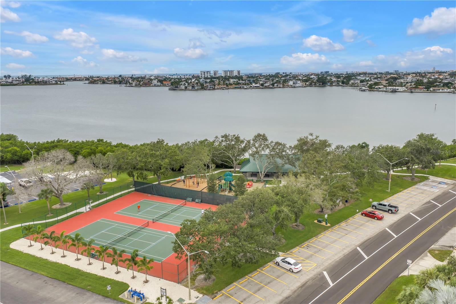 Image 72 of 76 For 7037 Sunset Drive S 601