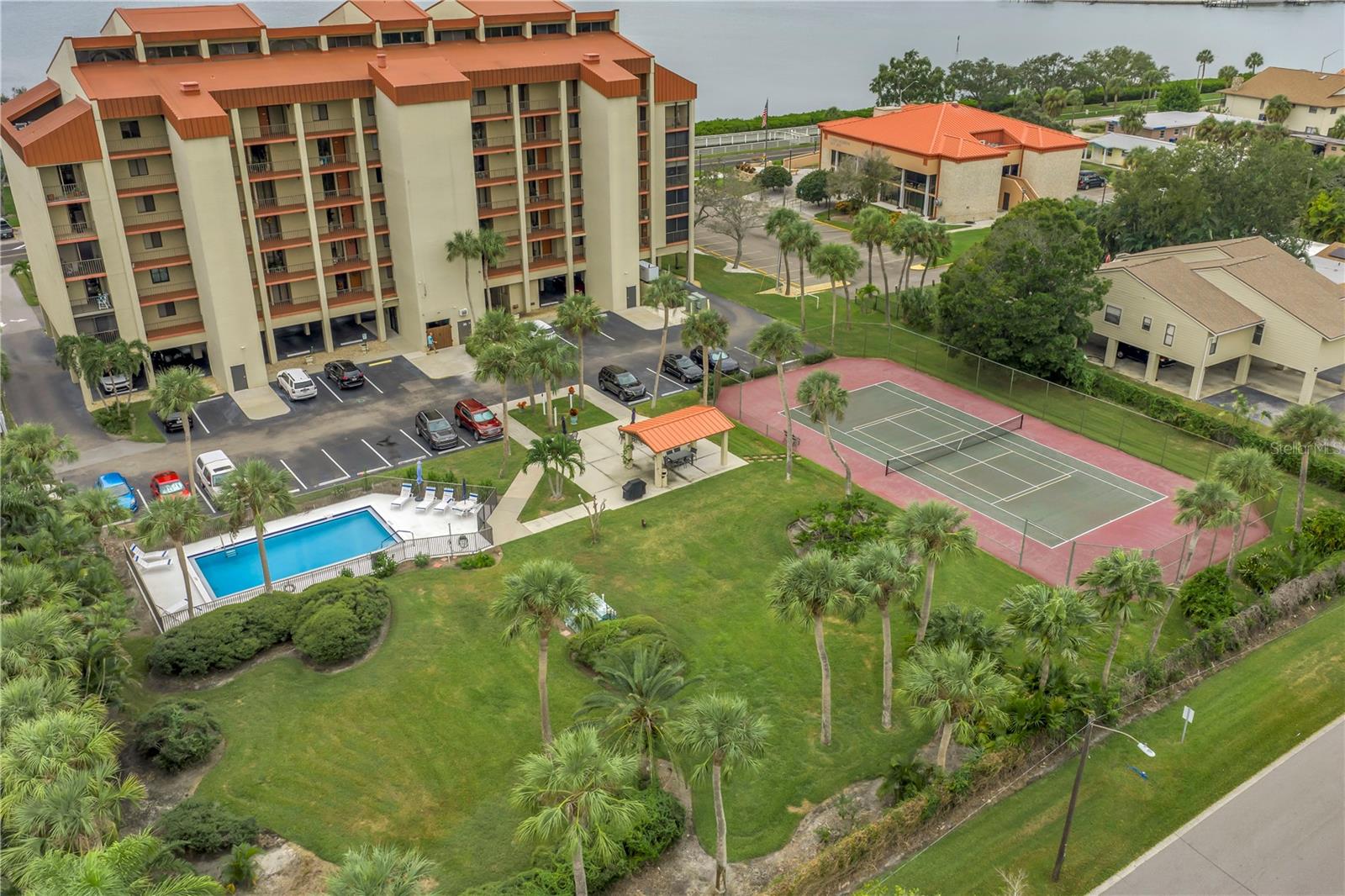 Image 75 of 76 For 7037 Sunset Drive S 601