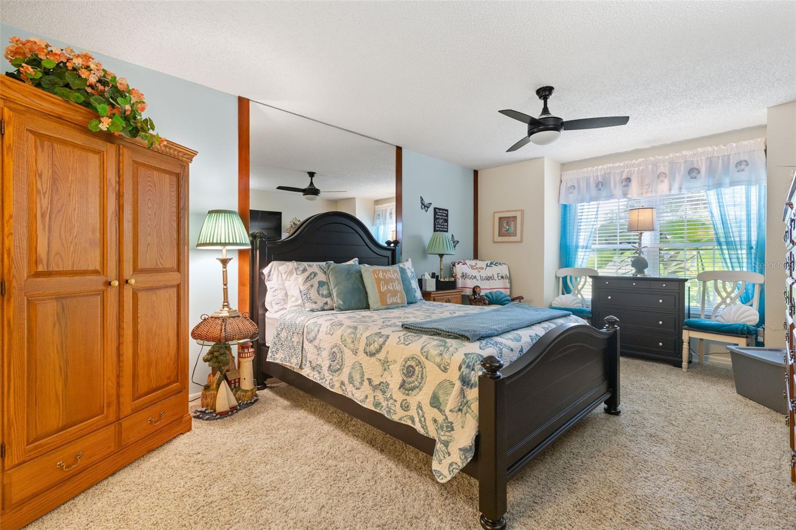 Image 14 of 25 For 3122 Valley Oaks Drive