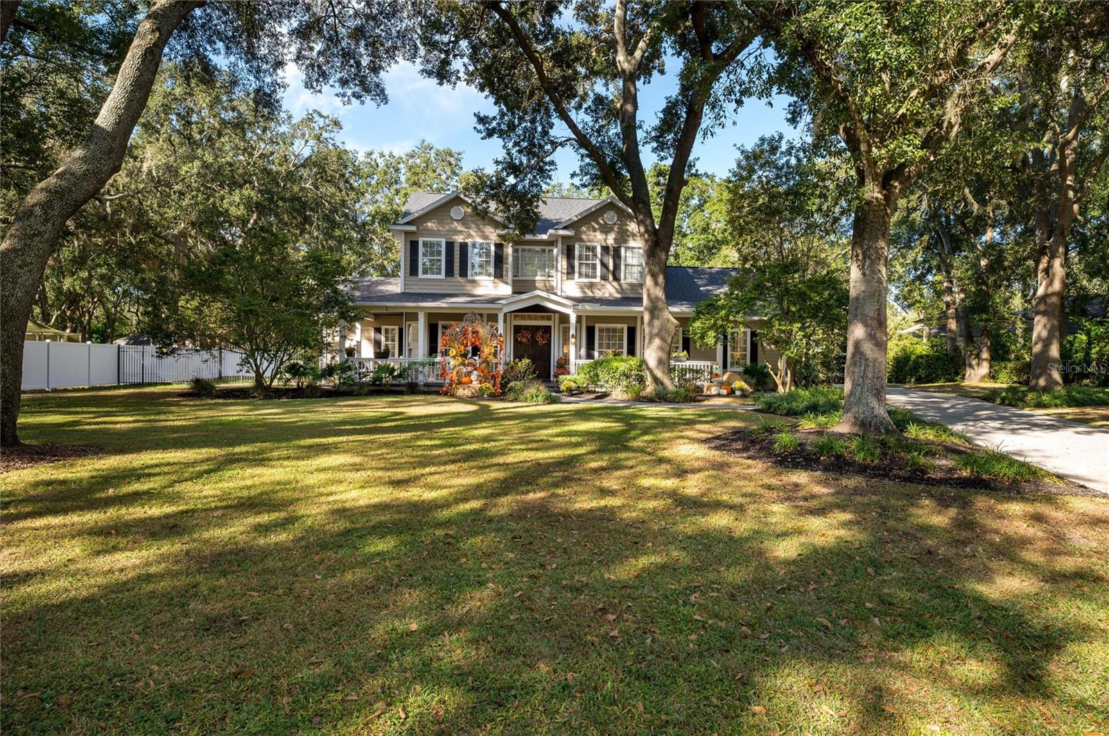 Details for 16328 Emerald Cove Drive, LUTZ, FL 33549