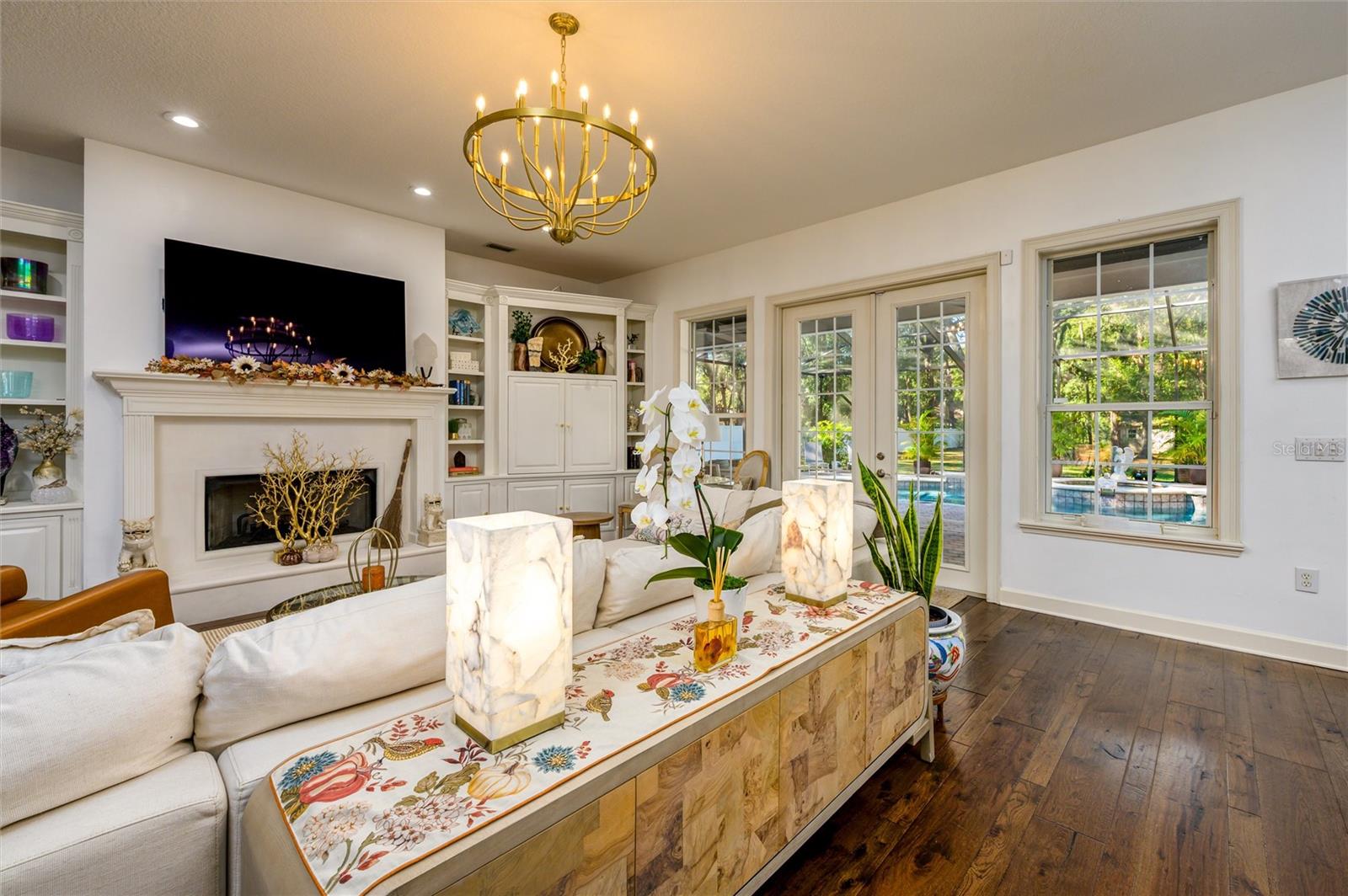 Image 10 of 62 For 16328 Emerald Cove Drive