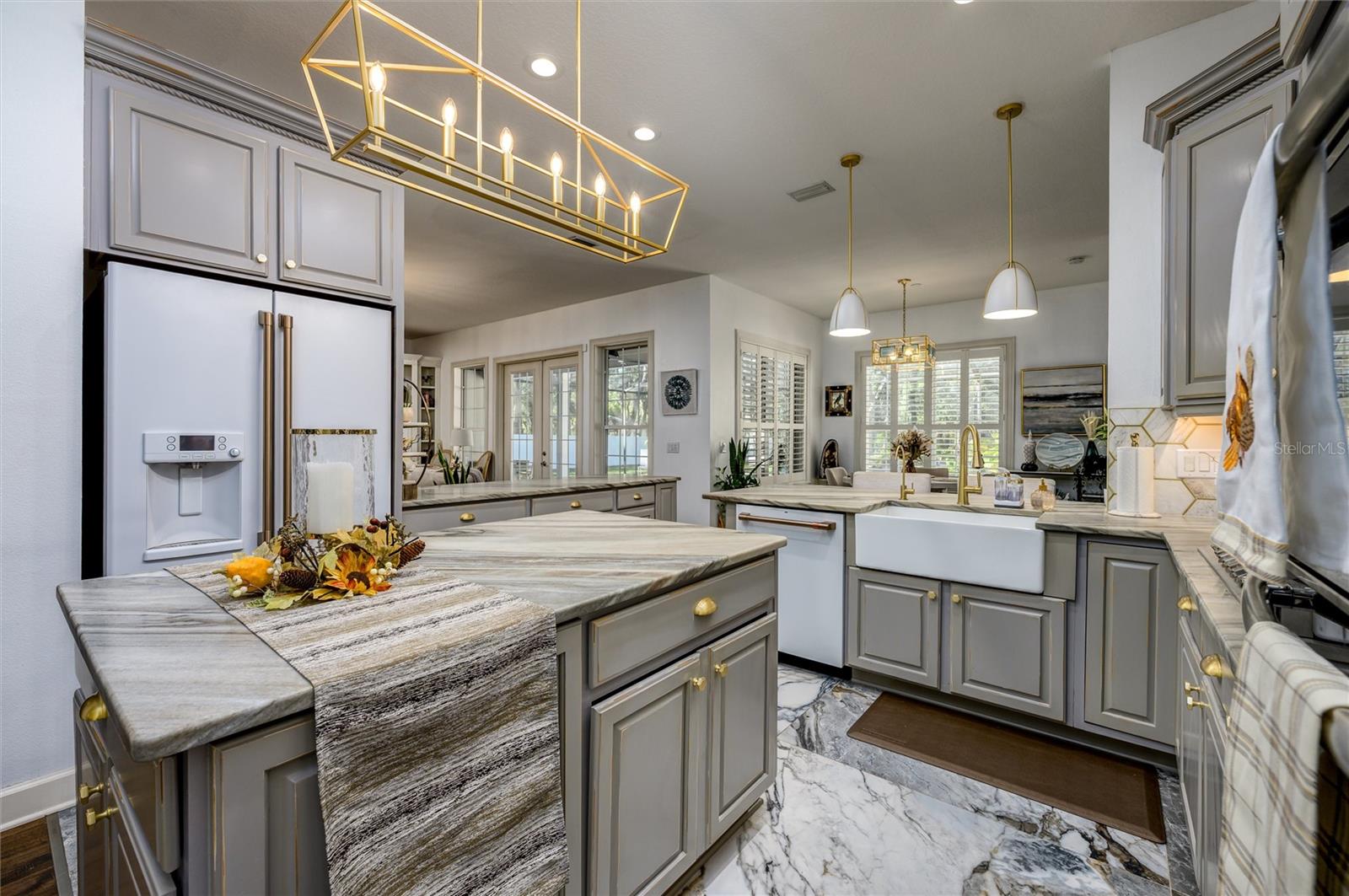 Image 18 of 62 For 16328 Emerald Cove Drive