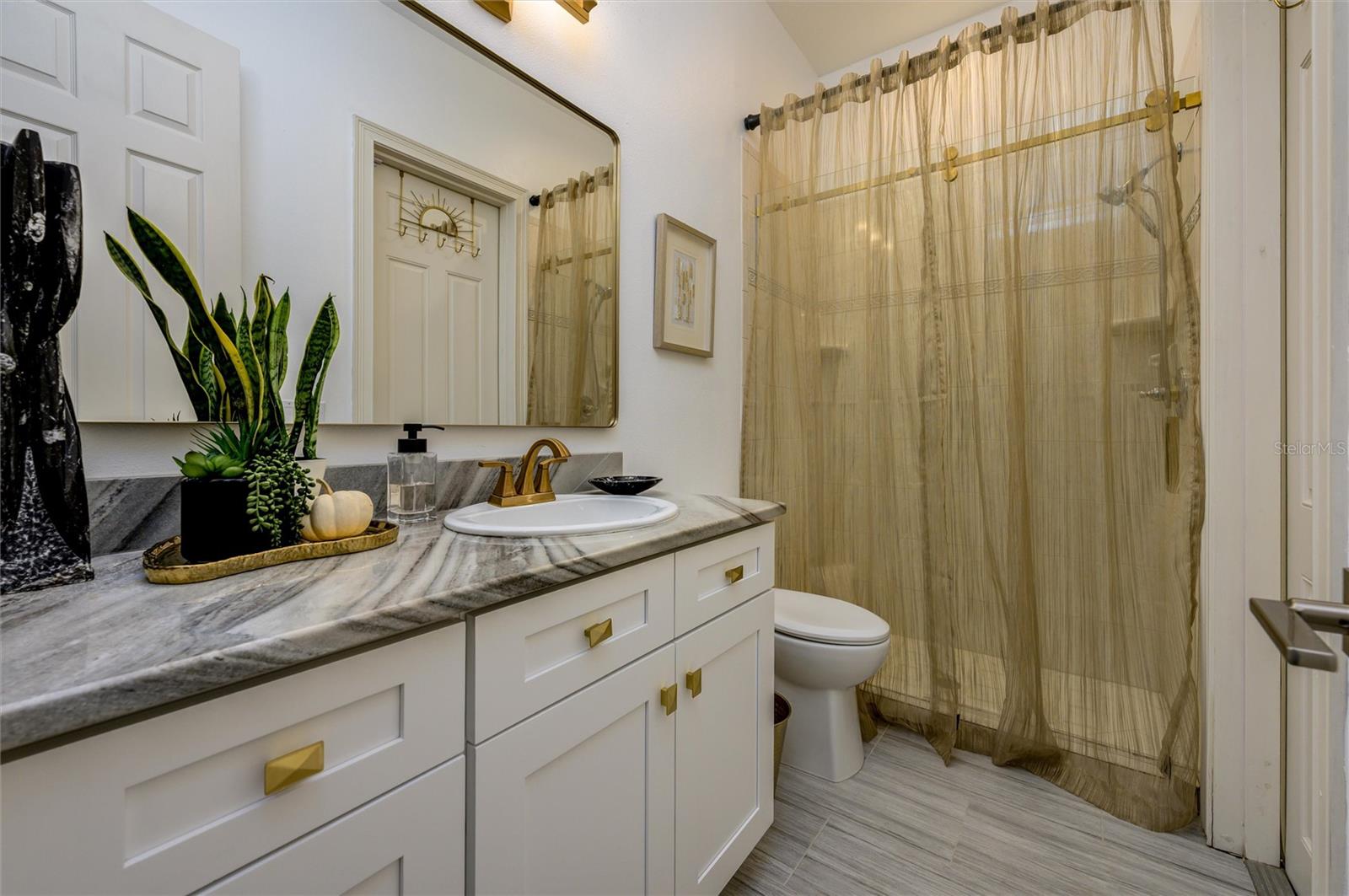 Image 34 of 62 For 16328 Emerald Cove Drive