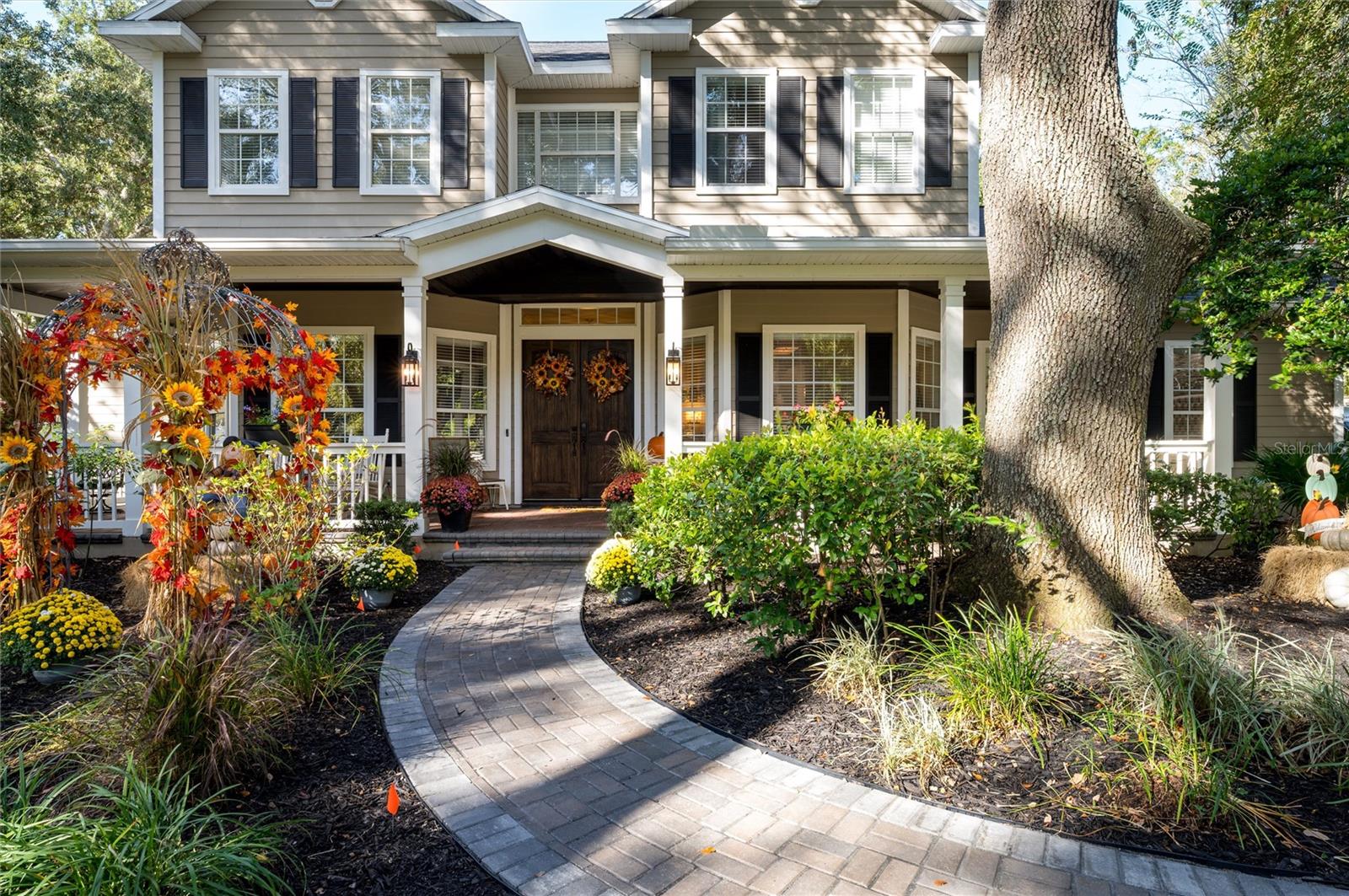 Image 4 of 62 For 16328 Emerald Cove Drive